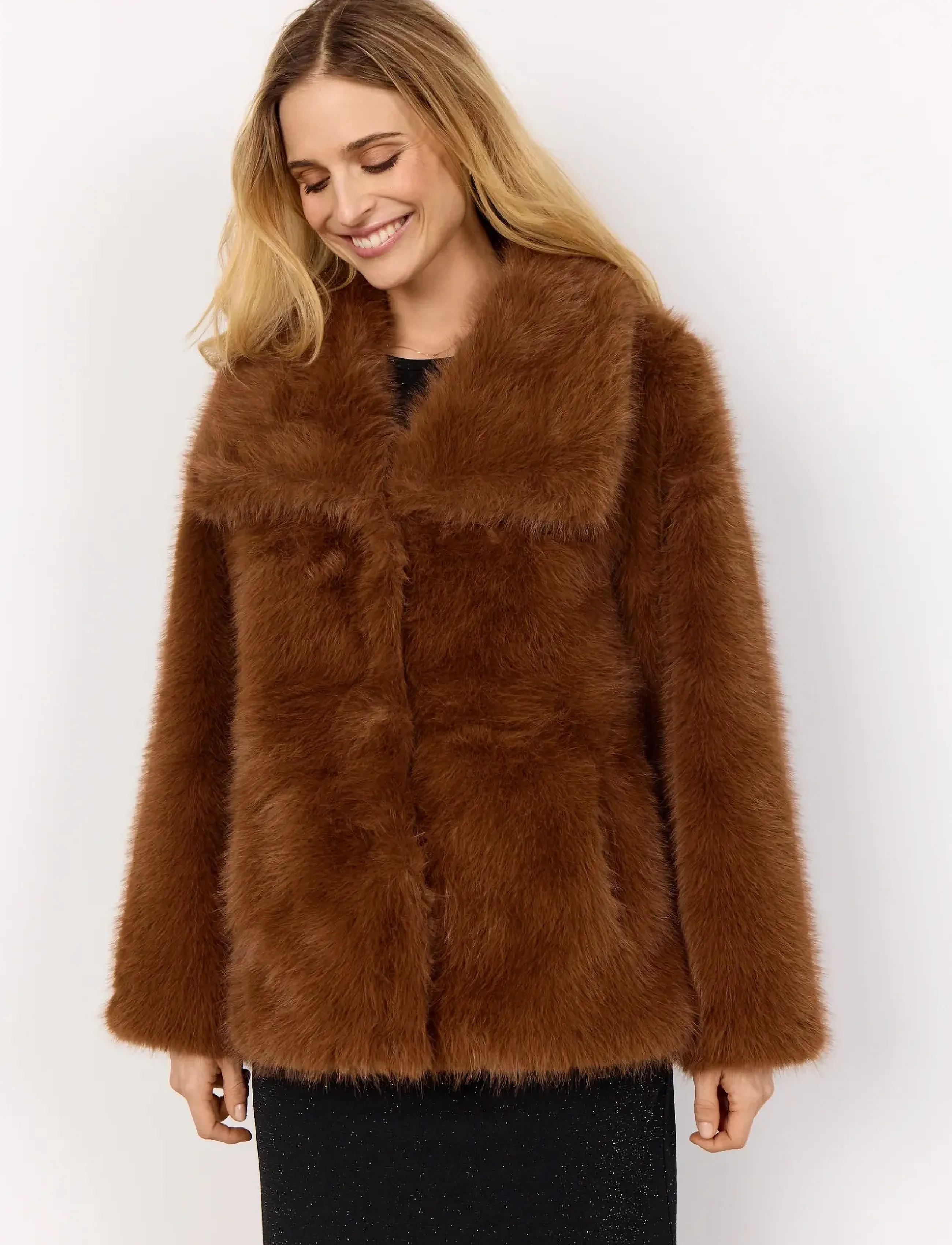 Soyaconcept - SC-NAIDA - ulkovaatteet - 8710 toffee - 4
