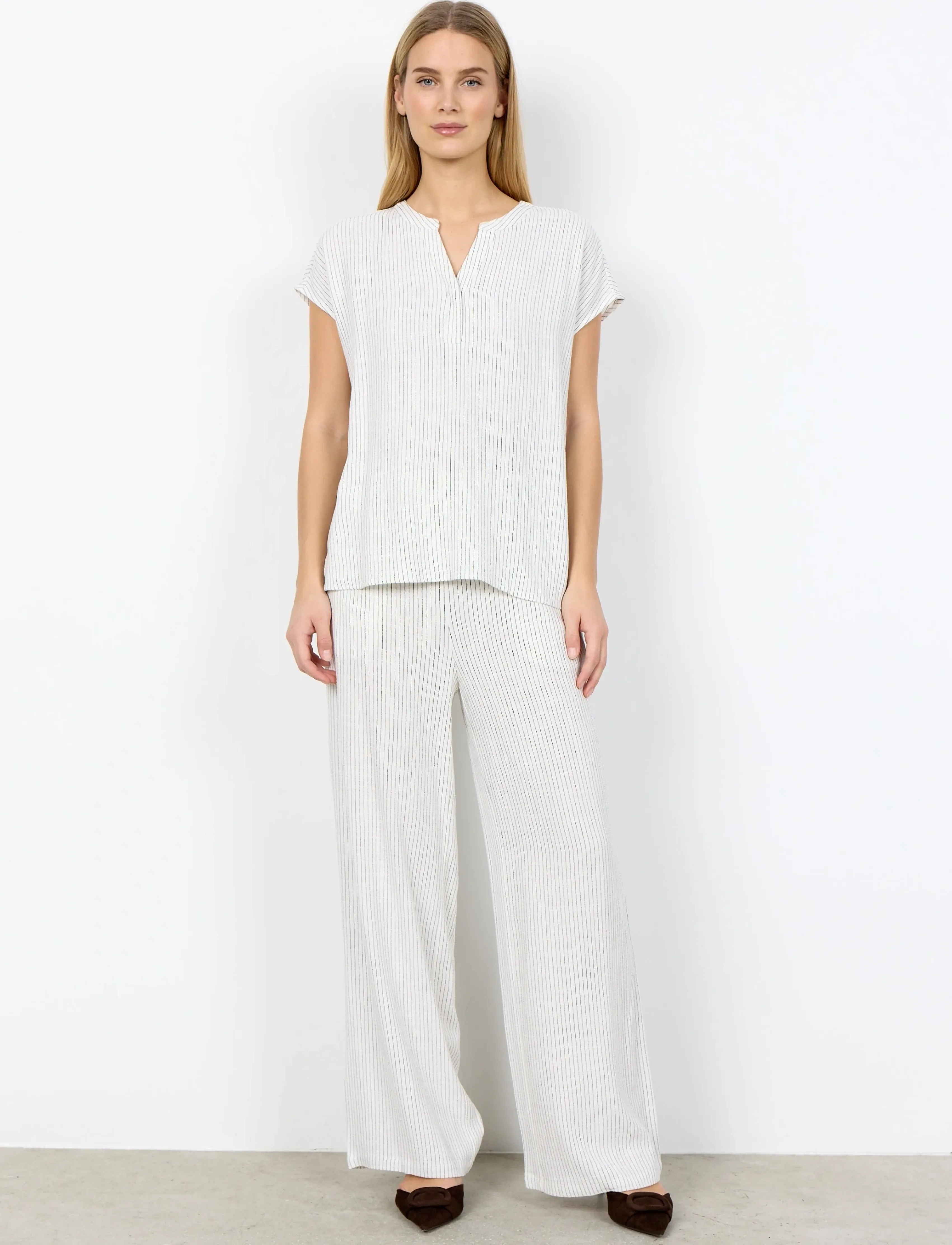 Soyaconcept - SC-CANNIE - short-sleeved blouses - 1100 offwhite combi - 3