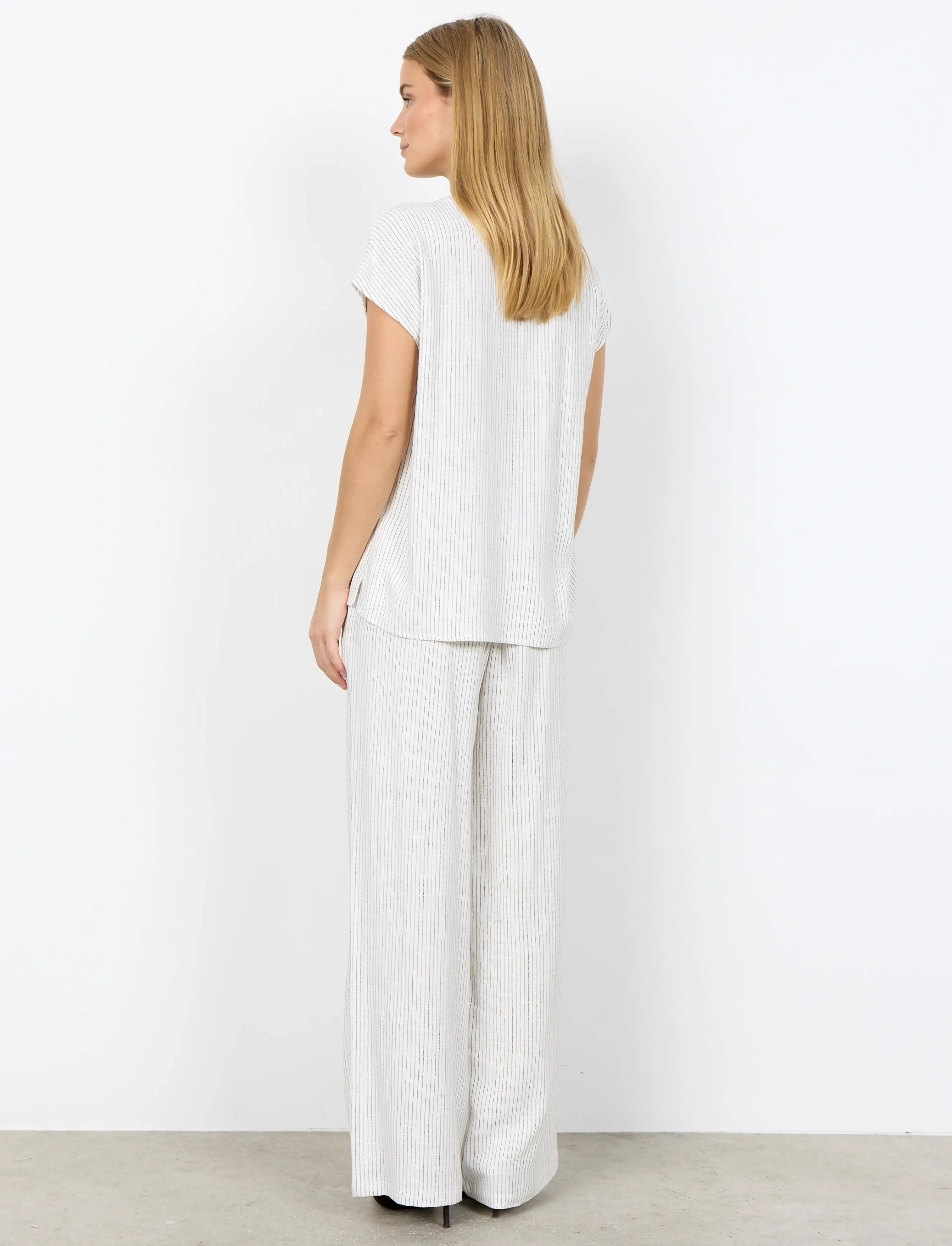Soyaconcept - SC-CANNIE - short-sleeved blouses - 1100 offwhite combi - 4