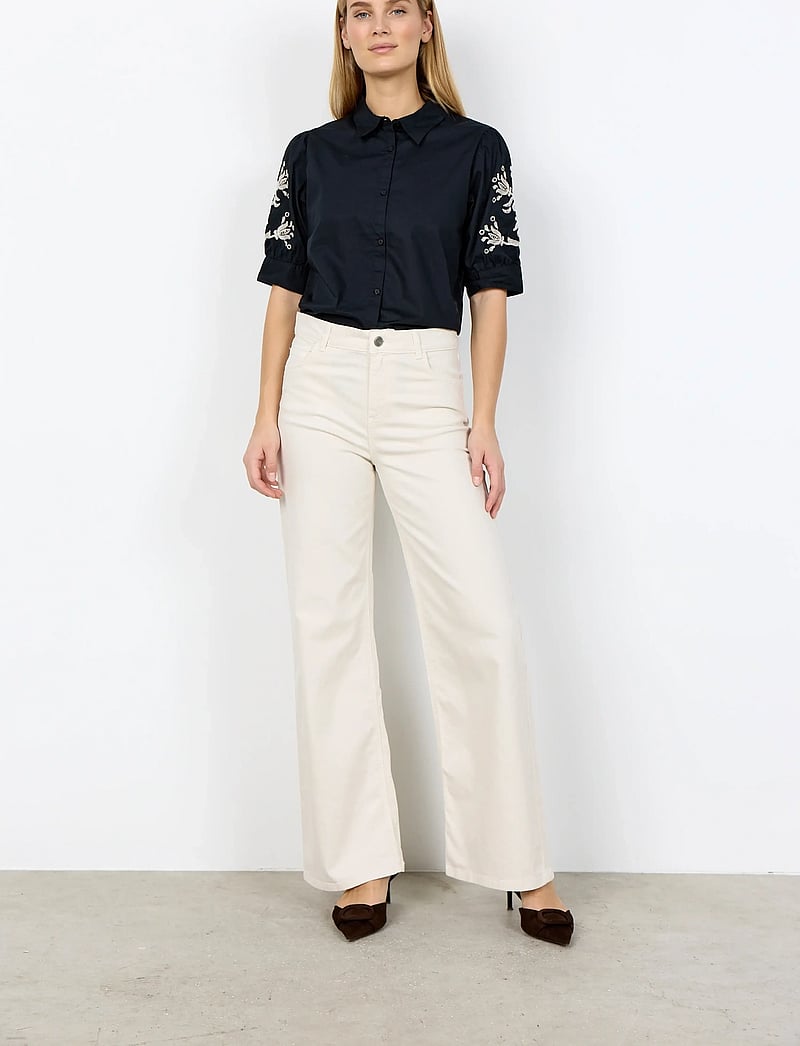 Soyaconcept - SC-MILLY - kurzärmlige hemden - 9999 black - 3