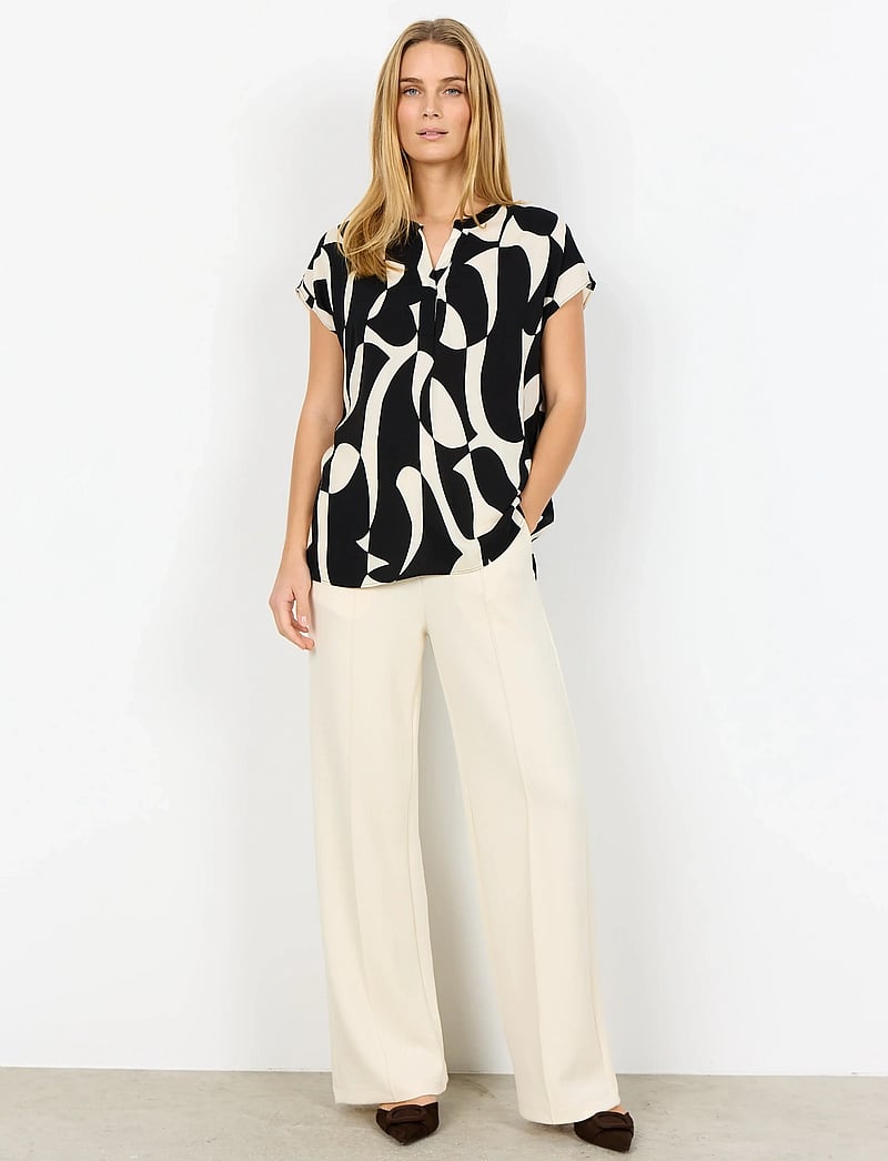 Soyaconcept - SC-CHANISE - kortärmade blusar - 9999 black combi - 3