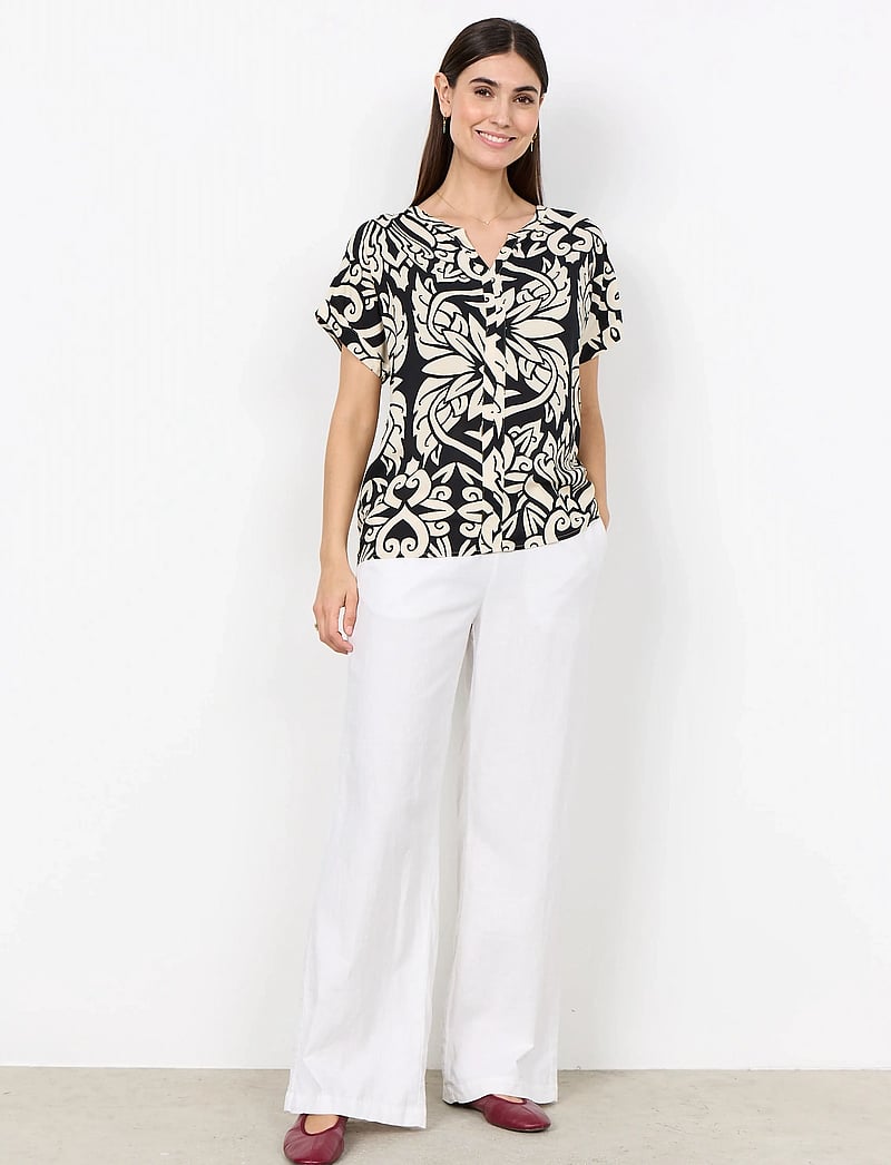 Soyaconcept - SC-FELONE - kortærmede bluser - 9999 black combi - 3