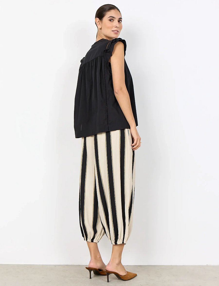 Soyaconcept - SC-CALISTE - varrukateta pluusid - 9999 black - 3
