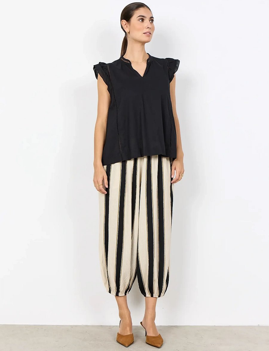 Soyaconcept - SC-CALISTE - varrukateta pluusid - 9999 black - 4
