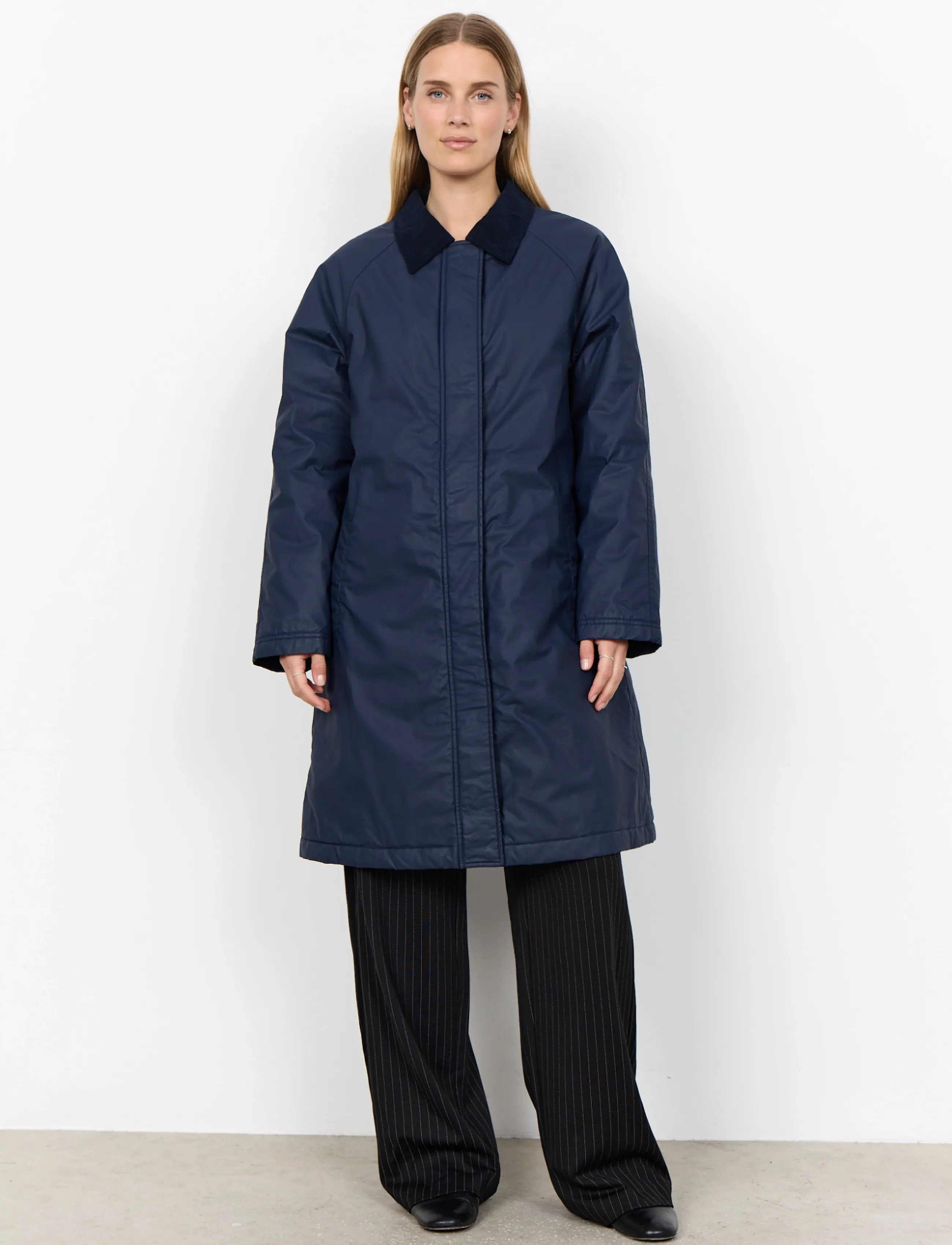 Soyaconcept - SC-GIA - trenchcoats - 6910 navy - 4