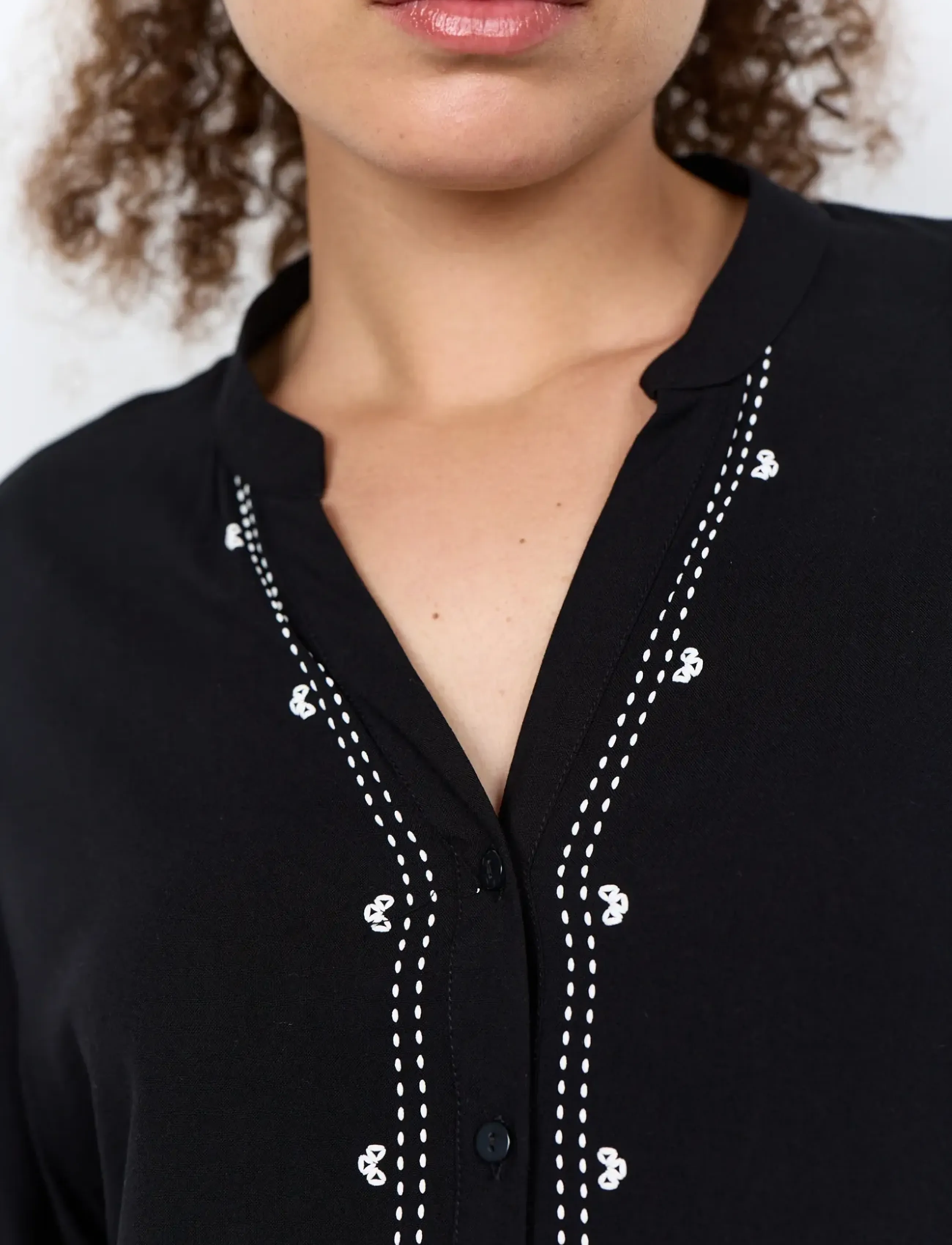 Soyaconcept - SC-RADIA - kurzärmlige hemden - 9999 black - 5
