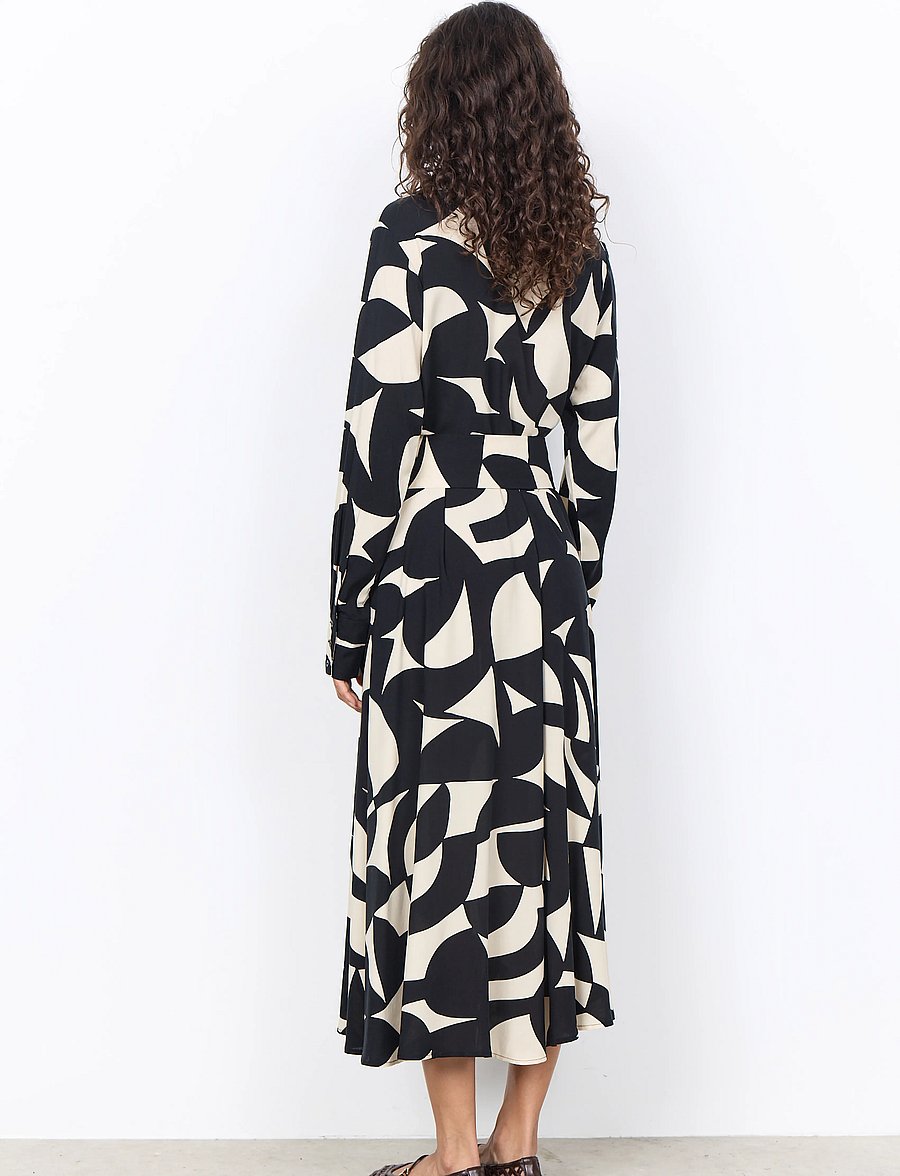Soyaconcept - SC-HANNI AOP - särkkleidid - 9999 black combi - 4