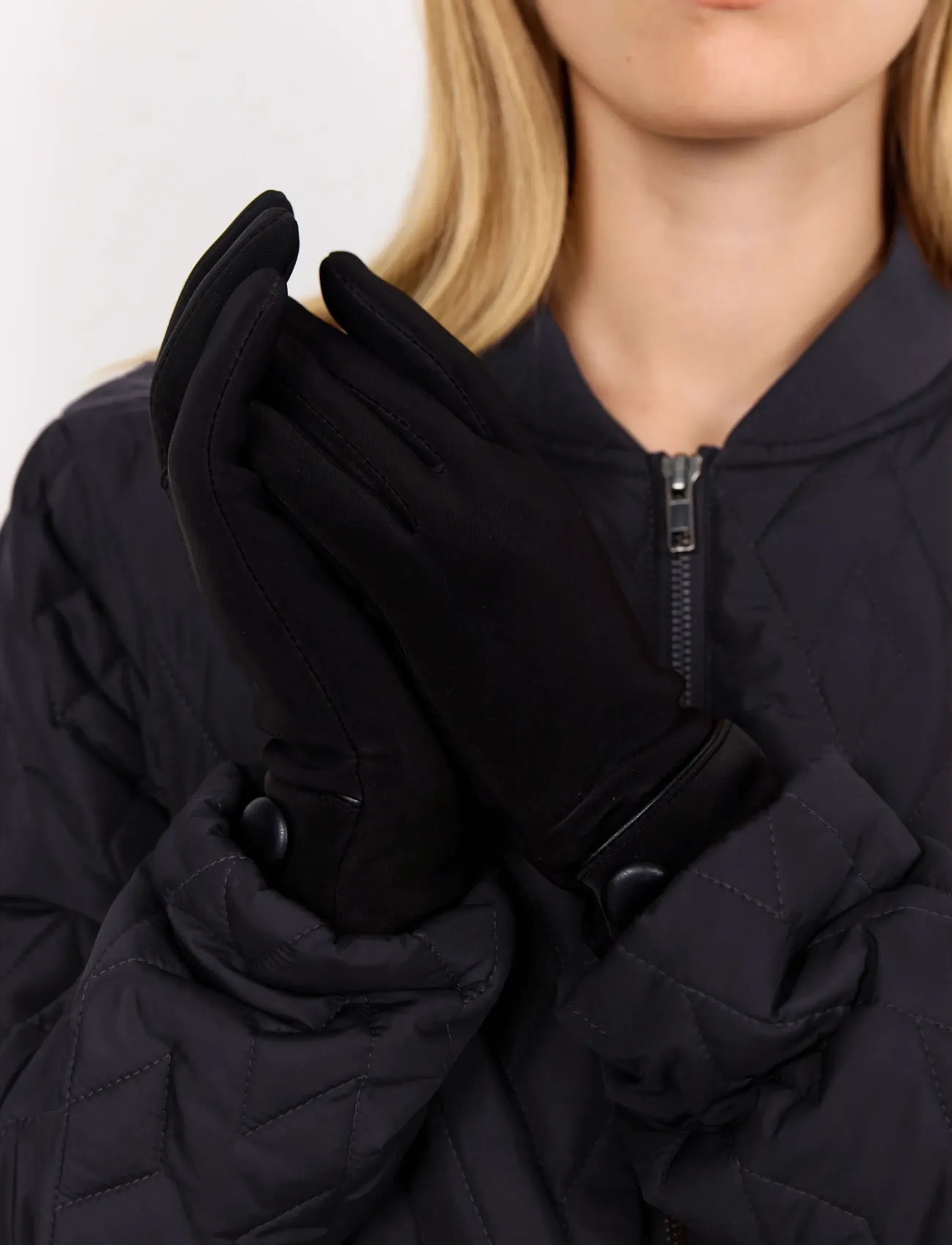 Soyaconcept - SC-NIE - asusteet - black - 2