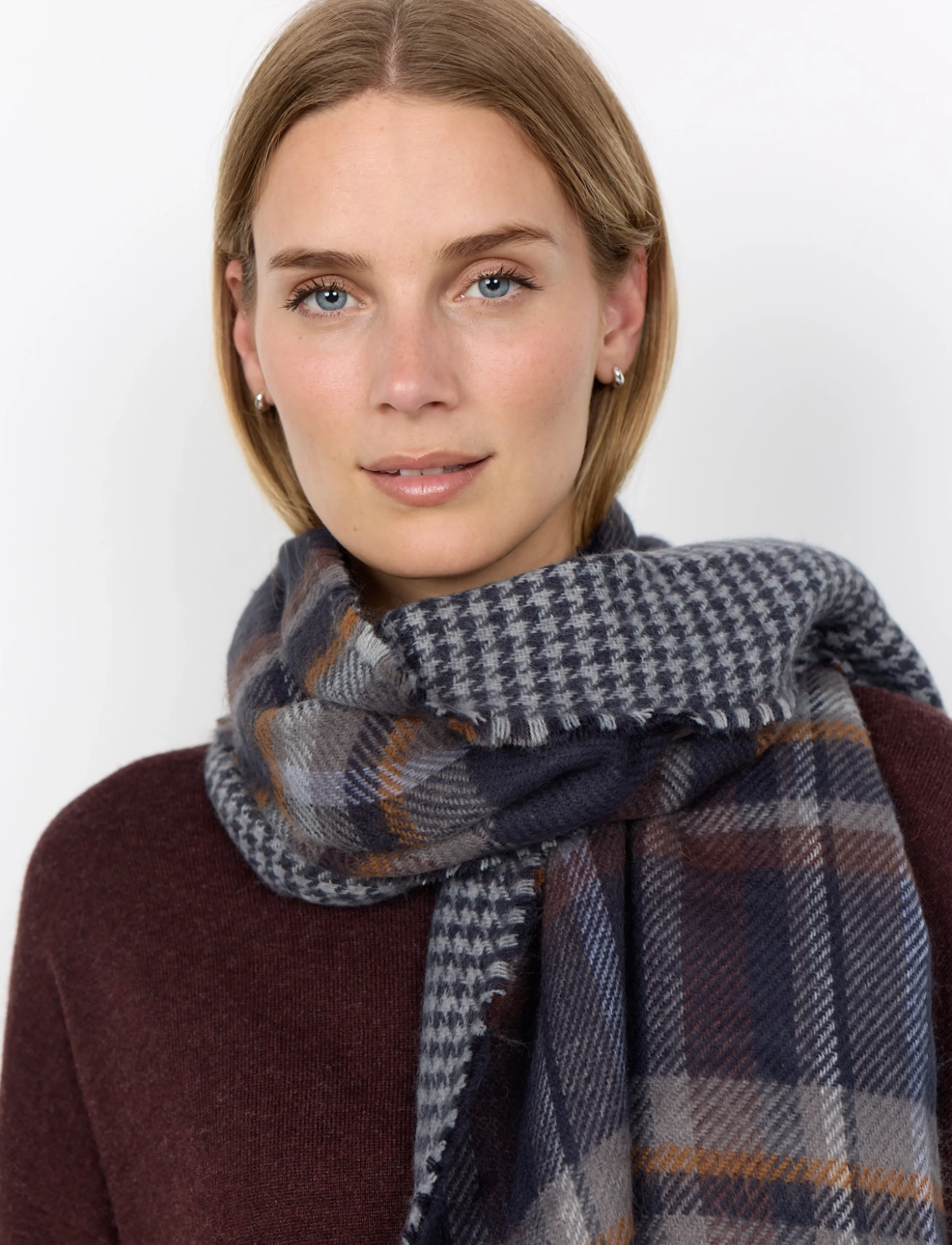 Soyaconcept - SC-HANAN YD - winterschals - 6910 navy combi - 4