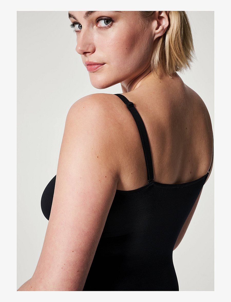 Spanx - SPANXshape™ Invisible Cami - ermalausir toppar - very black - 2