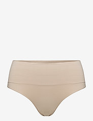 Spanx - Everyday Shaping Panties Thong - soft nude - 1