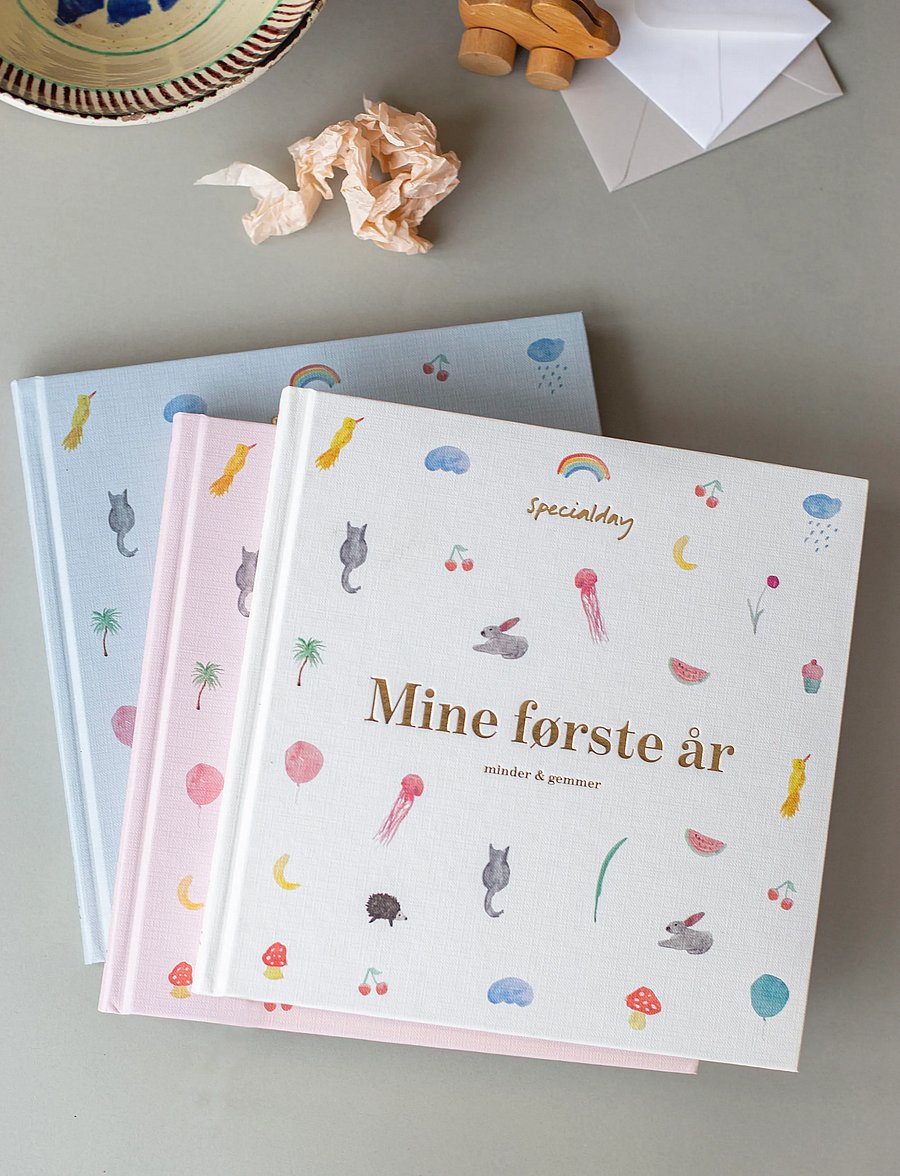 Specialday - Barnets bog Mine Første År - minder & gemmer - minu esimene aasta - cream - 0
