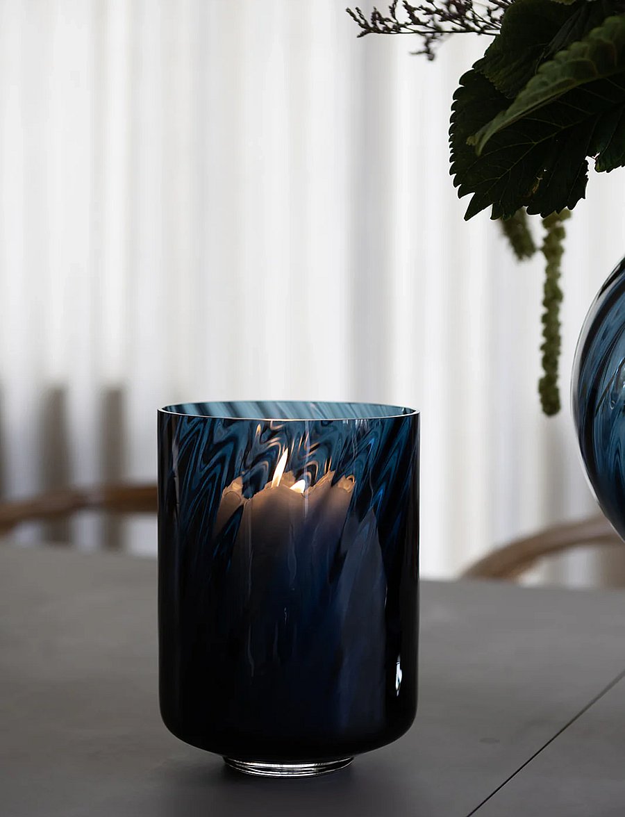 Specktrum - Meadow swirl cylinder vase w. foot - vasen - blue - 2