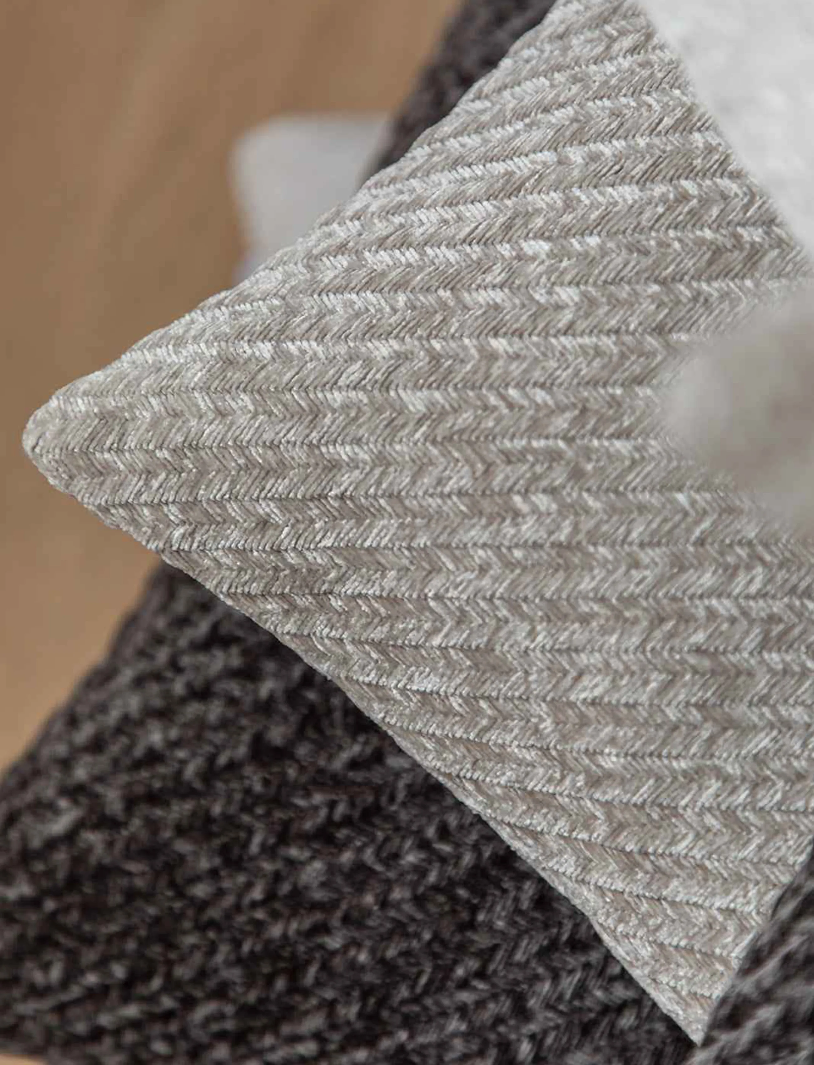 Specktrum - Herringbone pillow - cloudy grey - 2