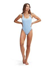 Speedo - Womens Textured Deep U-Back - maudymosi kostiumėliai - blue - 2