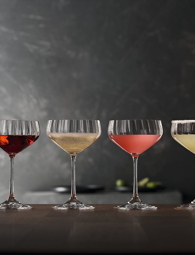 Spiegelau - LifeStyle Coupette 30 cl 4-pack - kokteili- ja martiiniklaasid - clear glass - 2