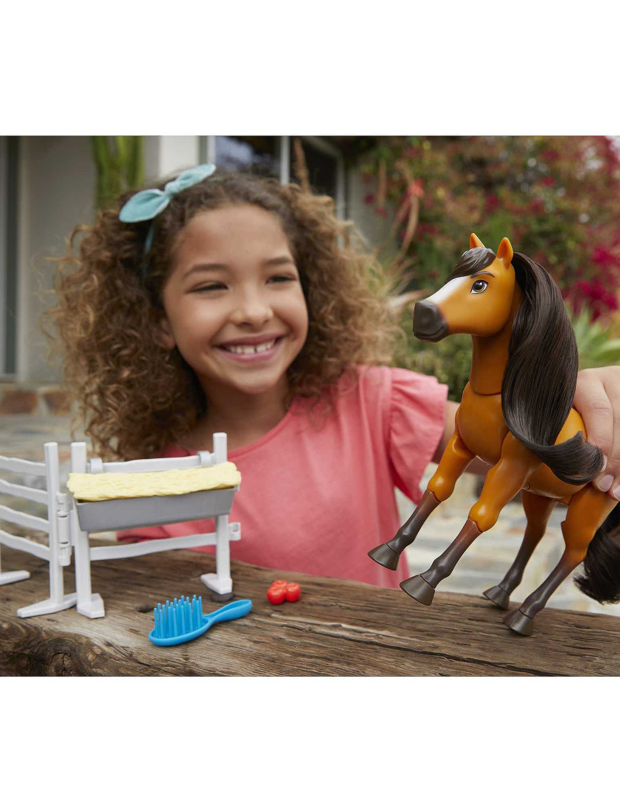 Spirit Untamed Adventure Horse, One Size, Playsets & Action Figures, Mehrfarbig/gemustert - Movies Fairy Tale Characters, Kinder