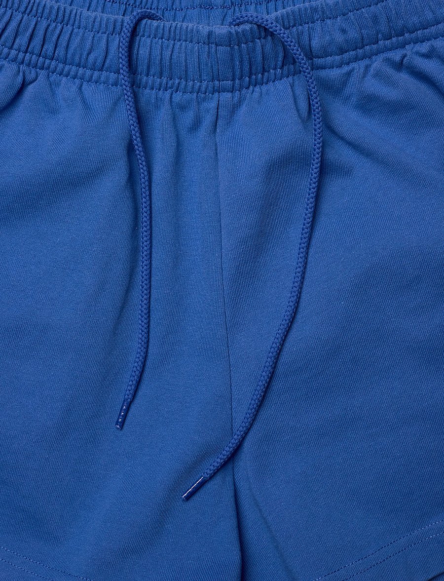 Sporty & Rich - Yankees Serif Disco Short - vabaaja lühikesed püksid - team blue - 3