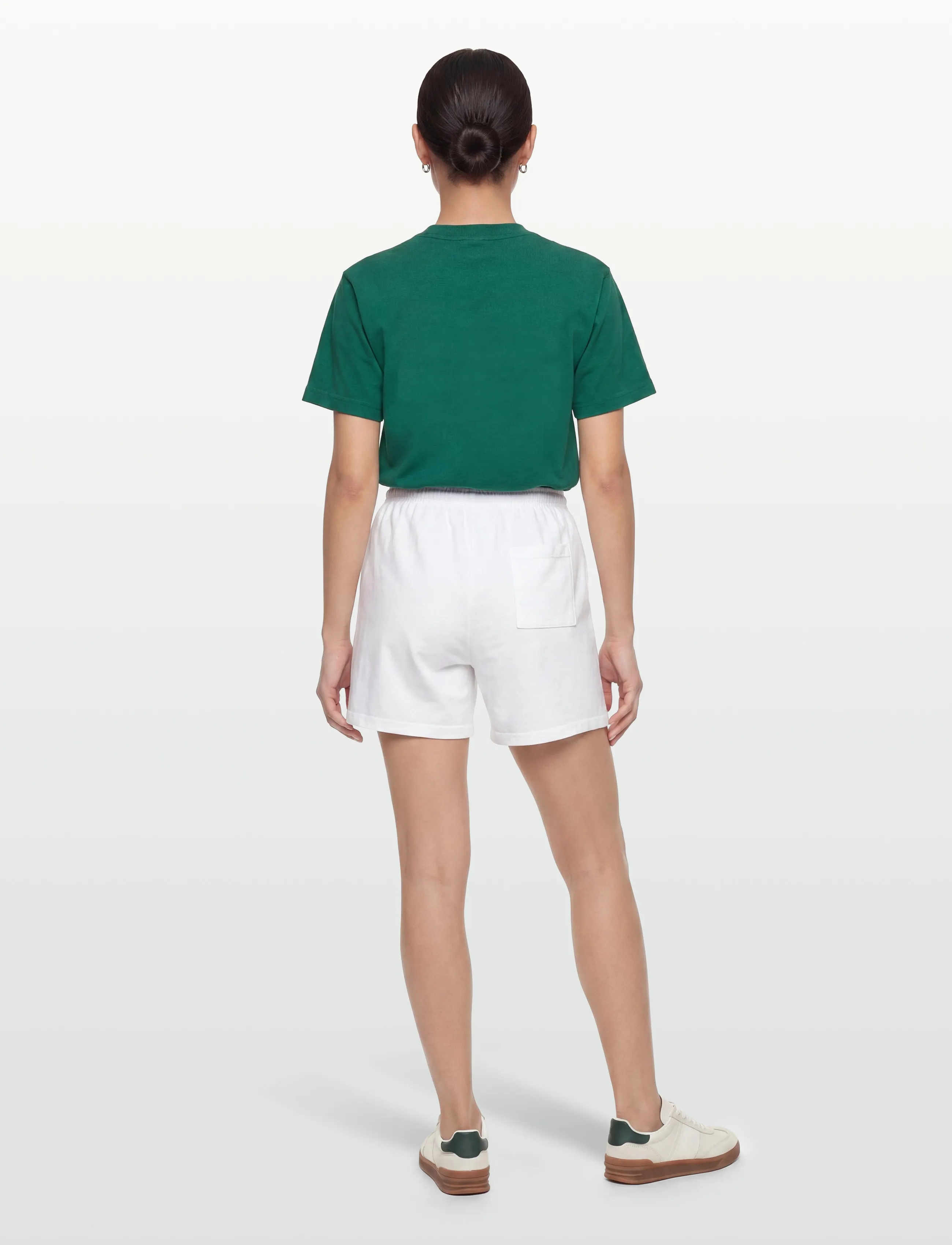 Sporty & Rich - Play Tennis Gym Short - sweat shorts - white - 4