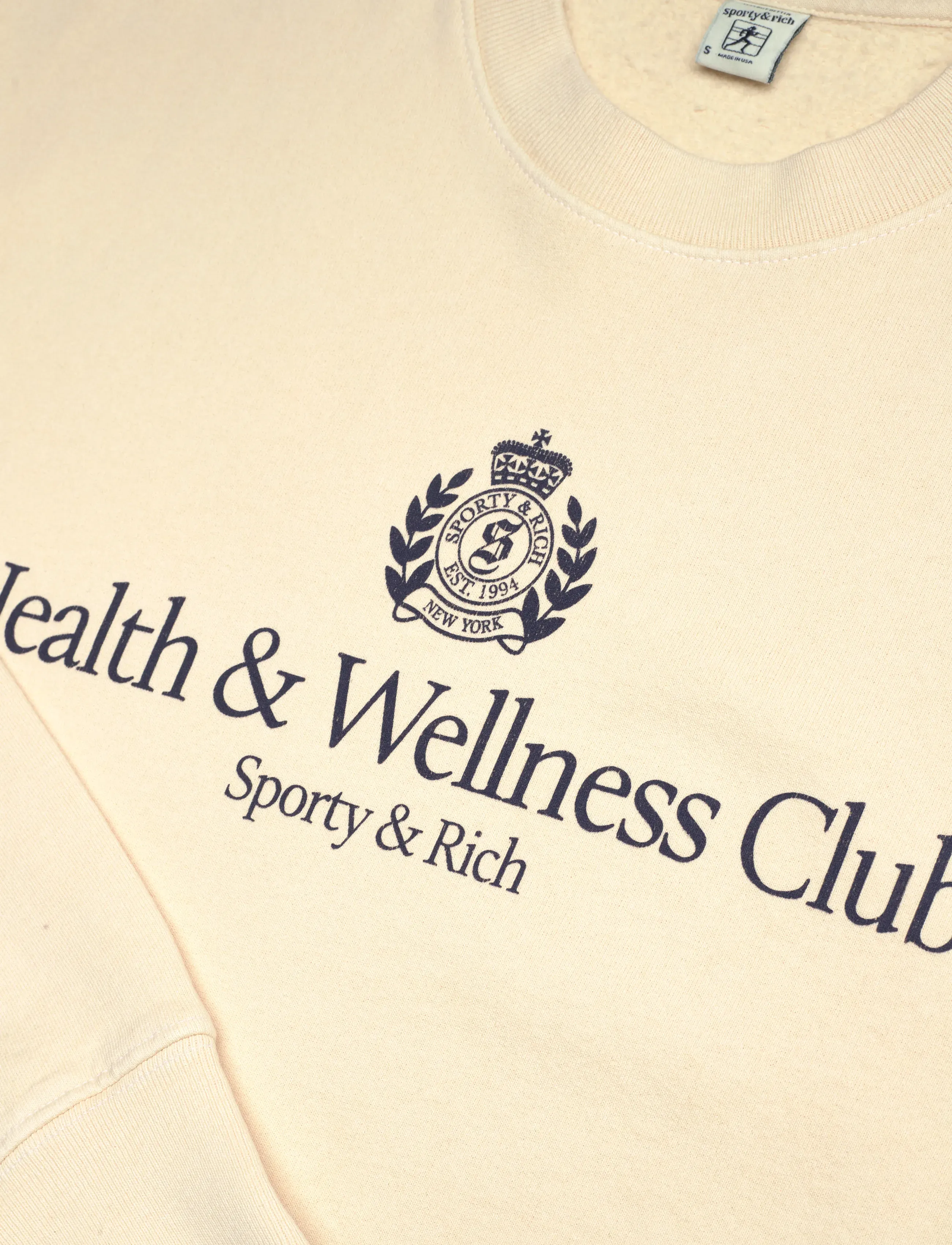 Sporty & Rich - H&W Crest Crewneck - sweatshirts & hættetrøjer - cream - 2