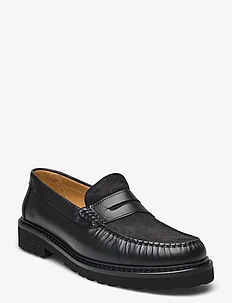 Lightweight Loafer - Black grained leather, S.T. VALENTIN