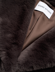 Stand Studio - Savannah Jacket - fake fur jakker - dark brown - 6