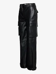 Stand Studio - Asha Cargo Pants - ballīšu apģērbs par outlet cenām - black - 2