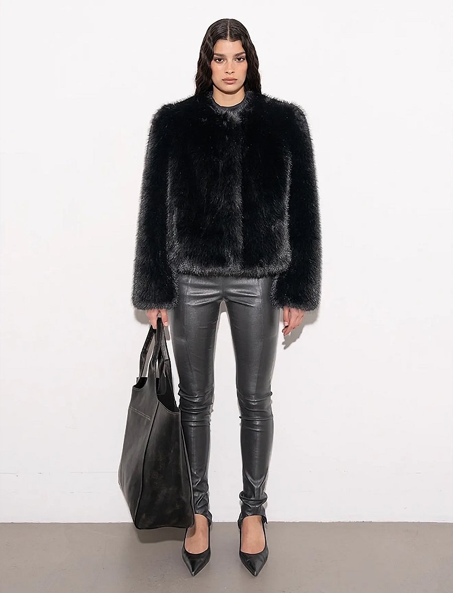 Stand Studio - Sadie Cropped Jacket - faux fur - black - 0