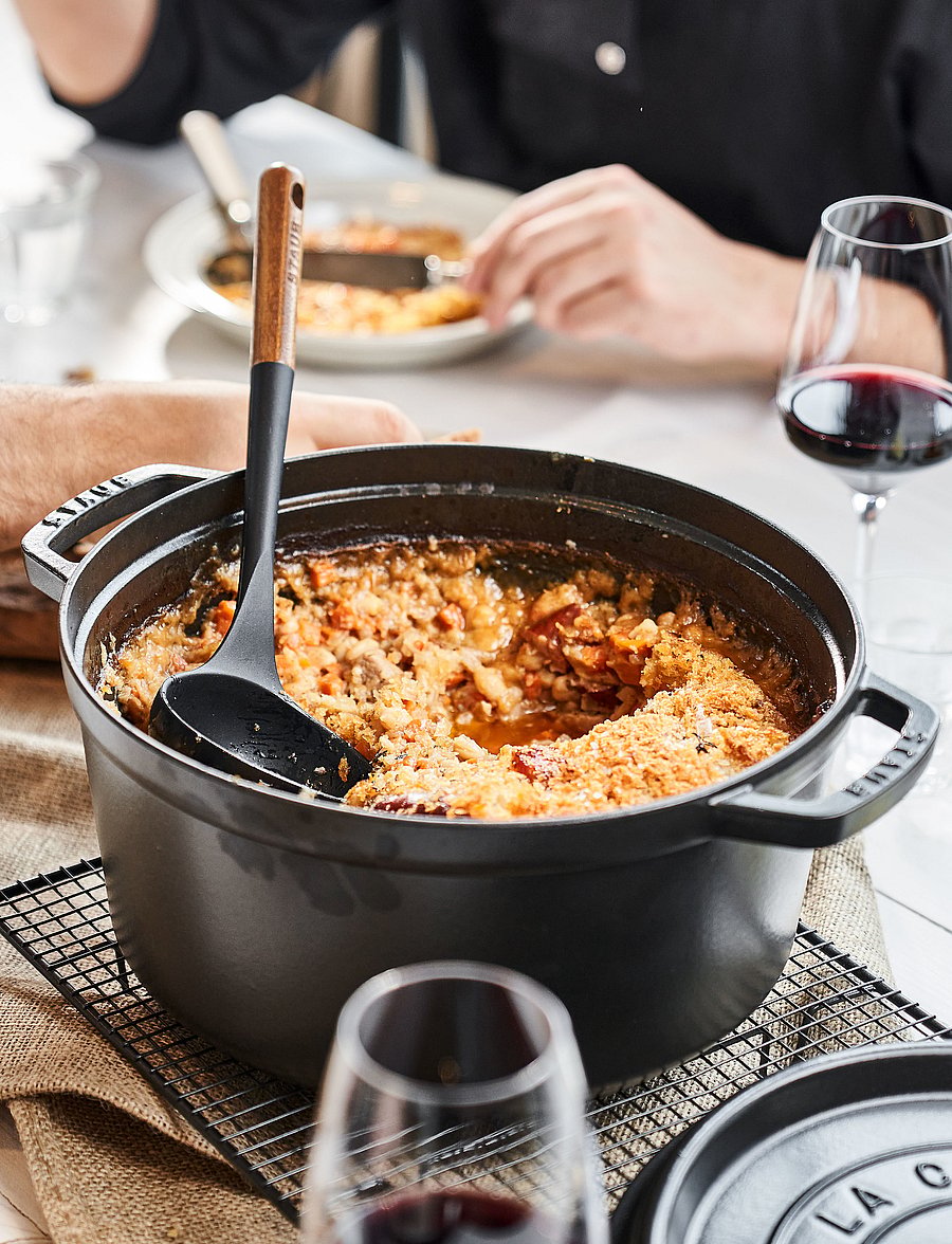 STAUB - La Cocotte - Round cast iron - töpfe & pfannen - black - 5