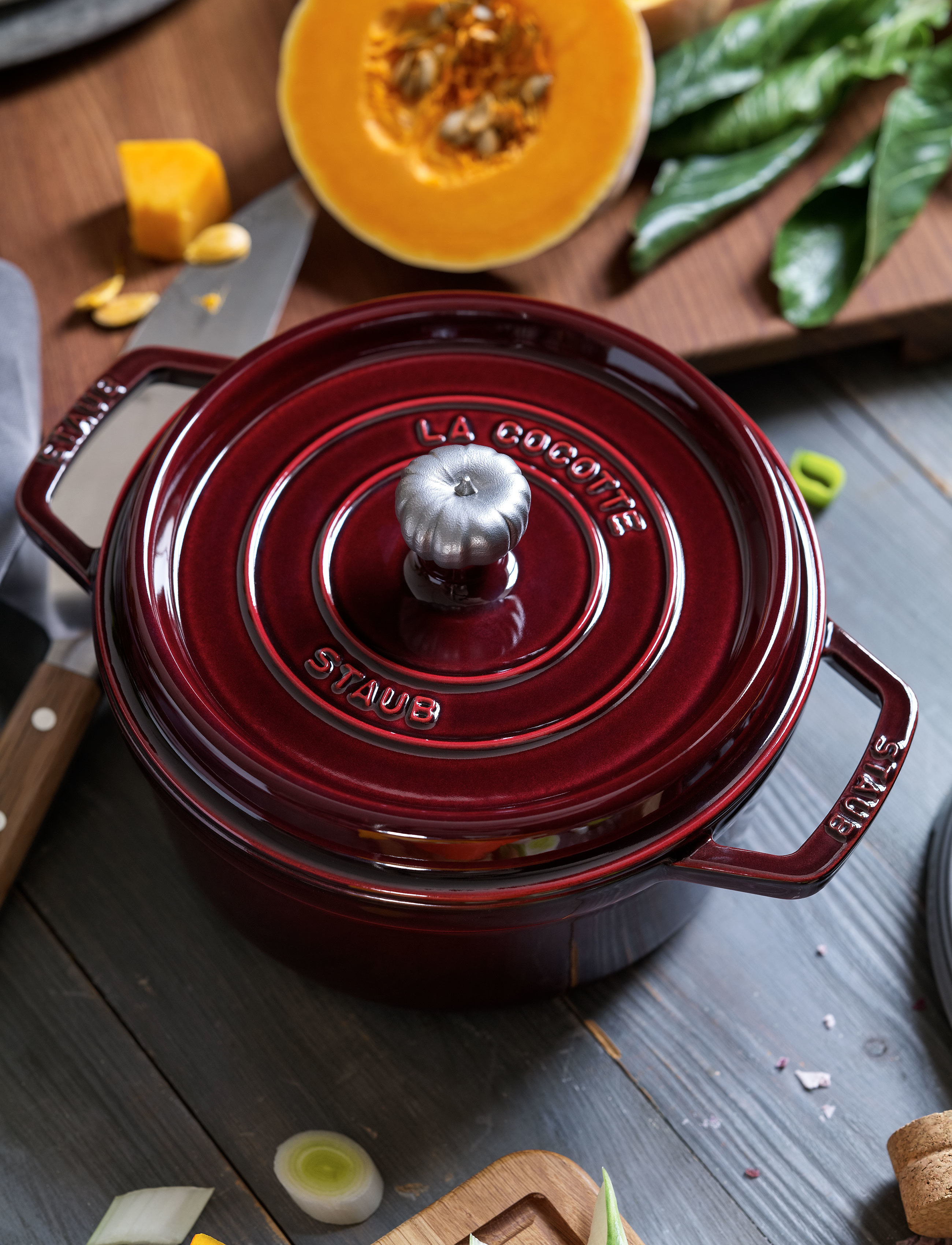 STAUB La Cocotte – Rund Gryde, 3 Lag Emalje, 3.8L, Red, Gryder & Pander > Bradepander, Unisex
