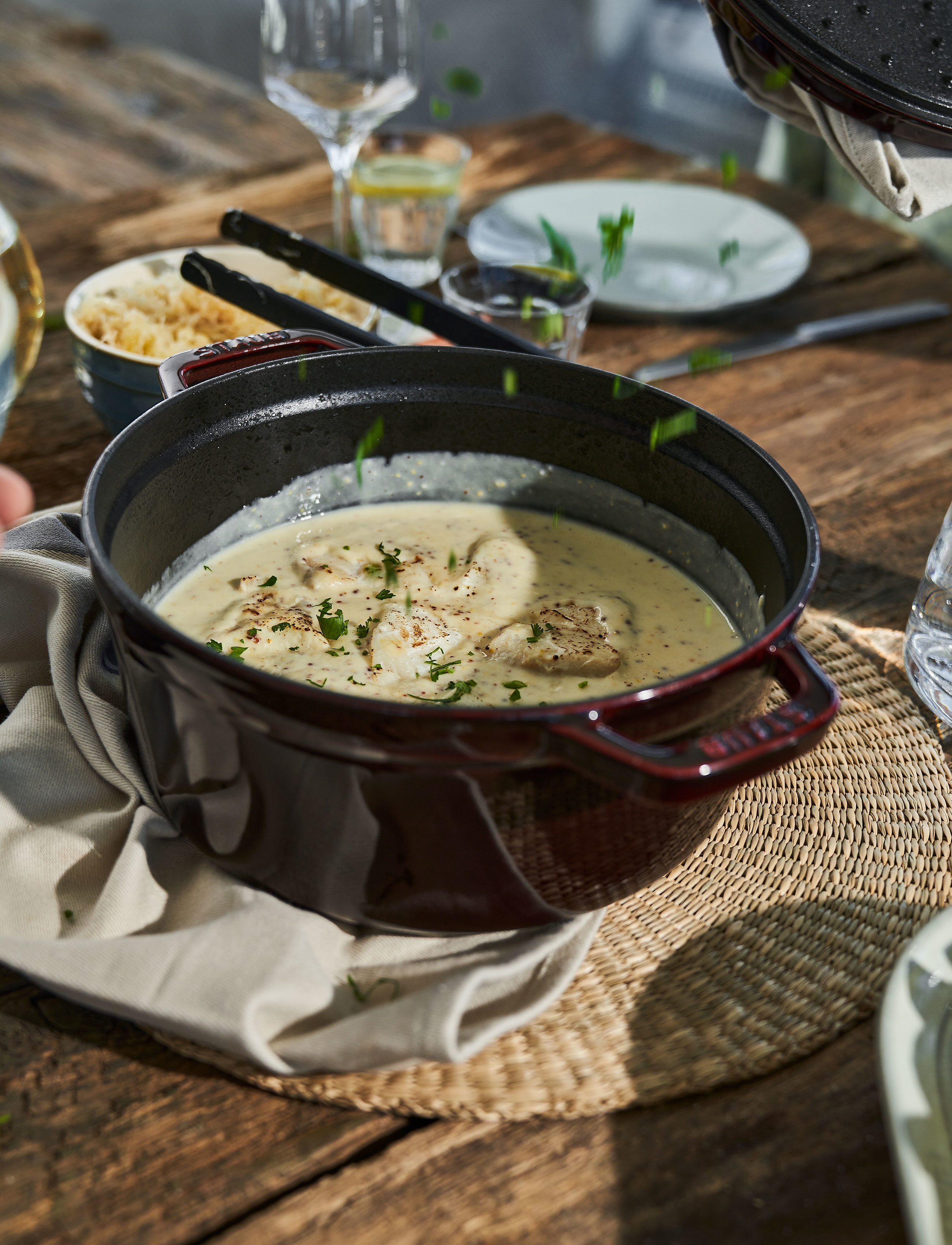 STAUB - La Cocotte - Round cast iron, 3 layer enamel - gusseisen töpfe - grenadine - 3