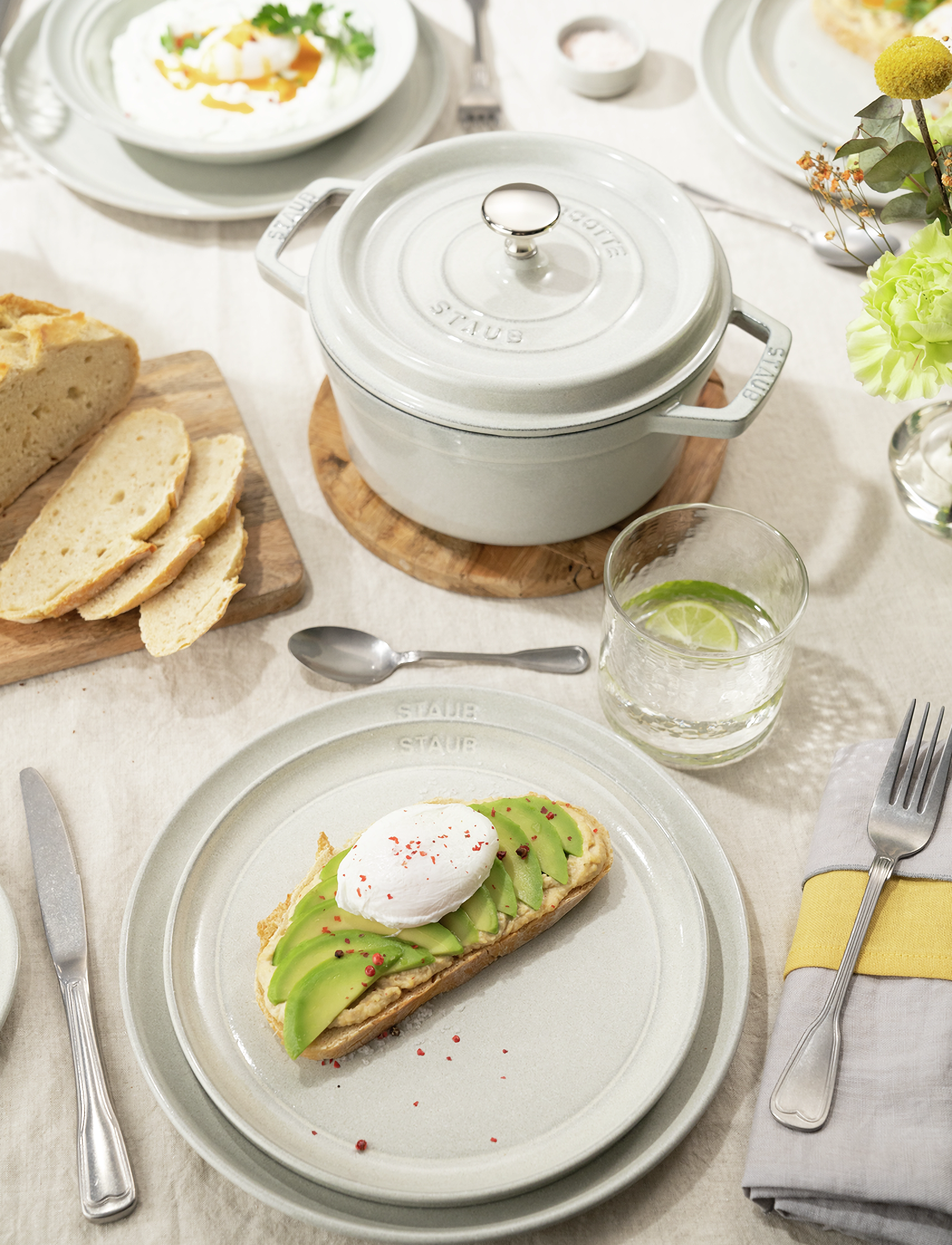 STAUB Specialties, Uunipannu 32X26,5 Cm 18/10, Ø 22.8 cm x 22.8, Plates, Grau - Dinner Homeware