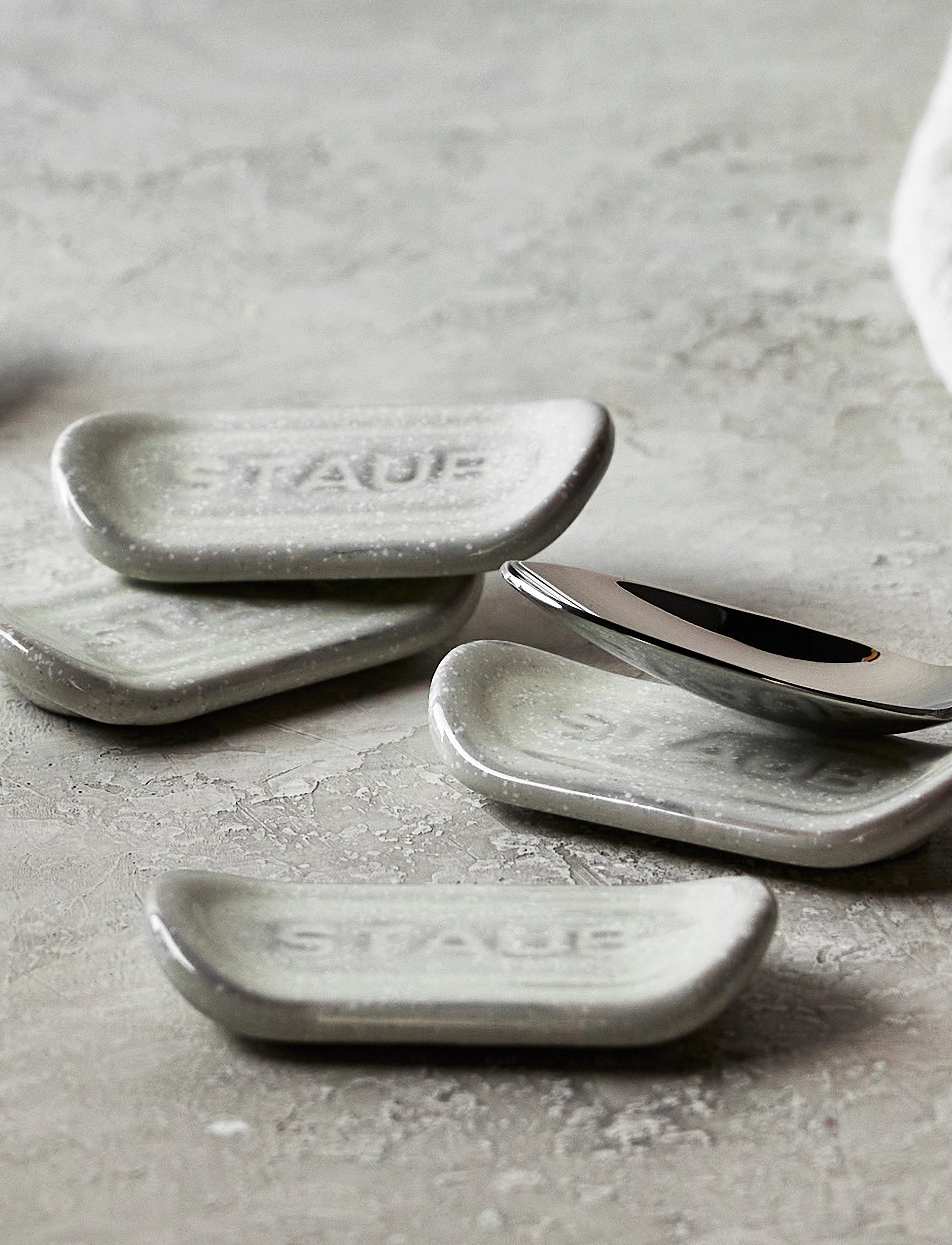 STAUB - Bestikkholder sett 4-d Hvit trøffel - spisepinner - grey - 4