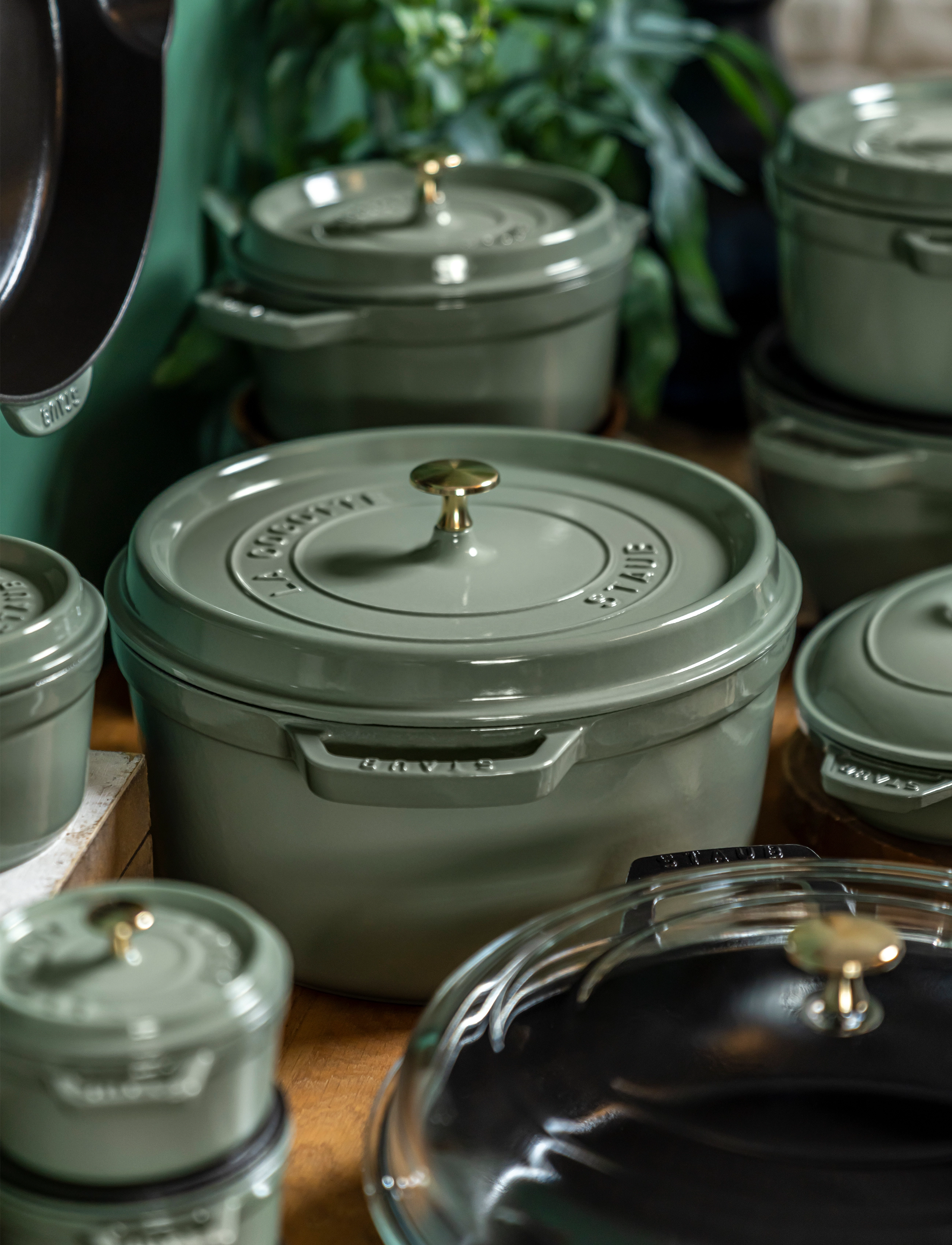 STAUB Gryta 26 Cm, Støbejern, Eukalyptus, 5.2 l, Pots & Pans, Grün - Casserole Dishes, Homeware