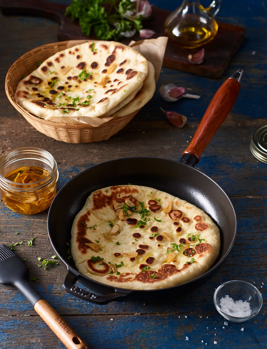 STAUB Vintage Frying Pan With Wooden Handle Frying pans