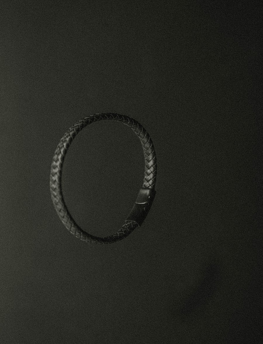 Steel & Barnett - Black Edition - bracelets - black - 4