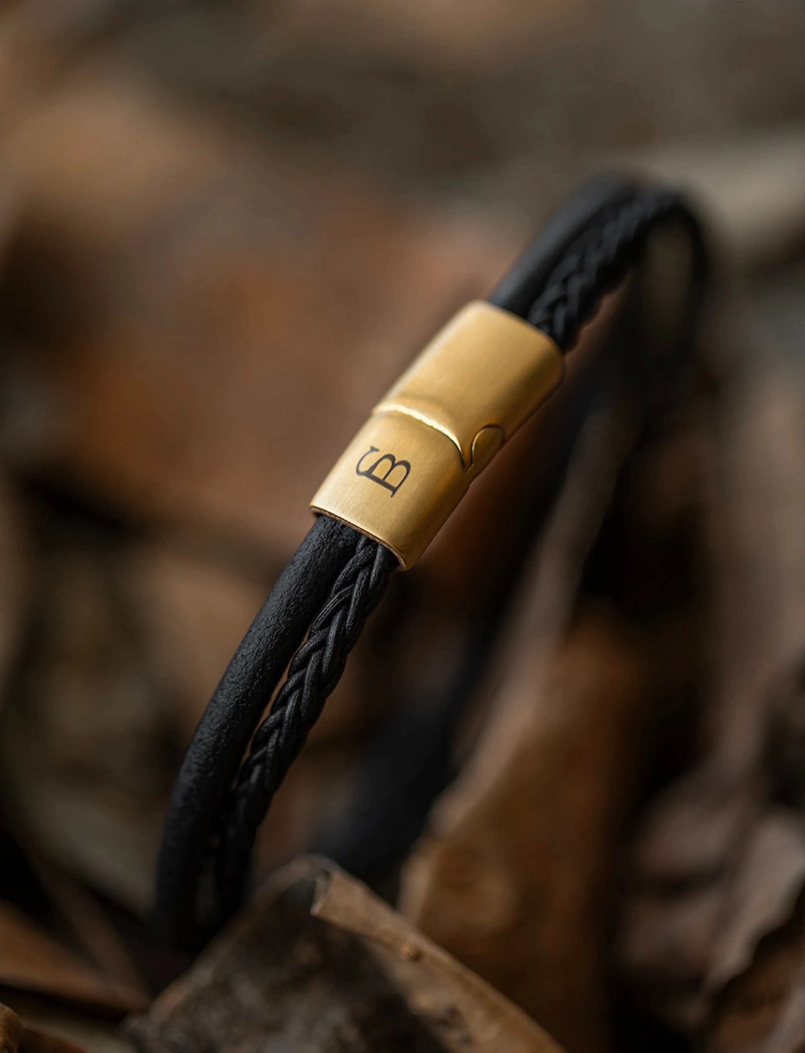 Steel & Barnett - Denby - bracelets - black gold - 3