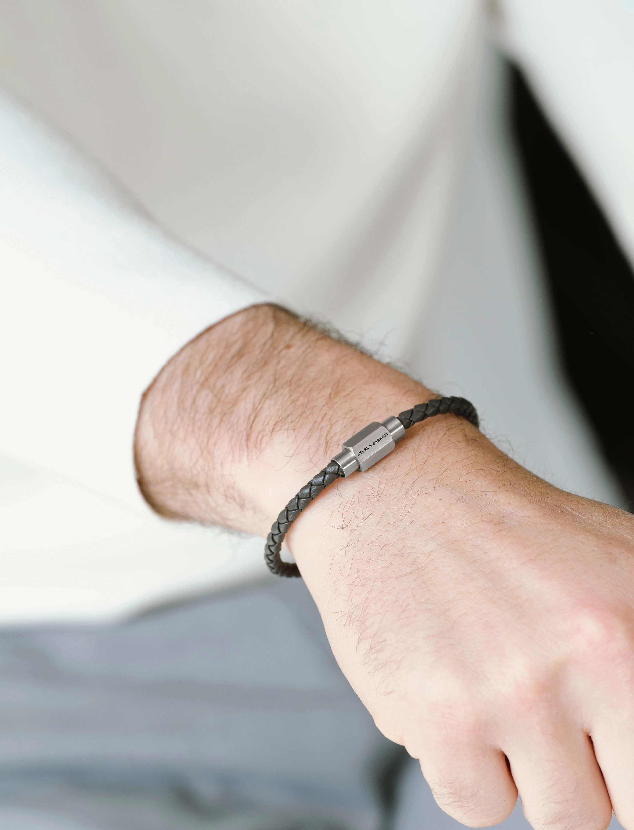 Steel & Barnett Luke Landon, L 22 - 23 cm, Grey, Smykker > Armbånd, Herre