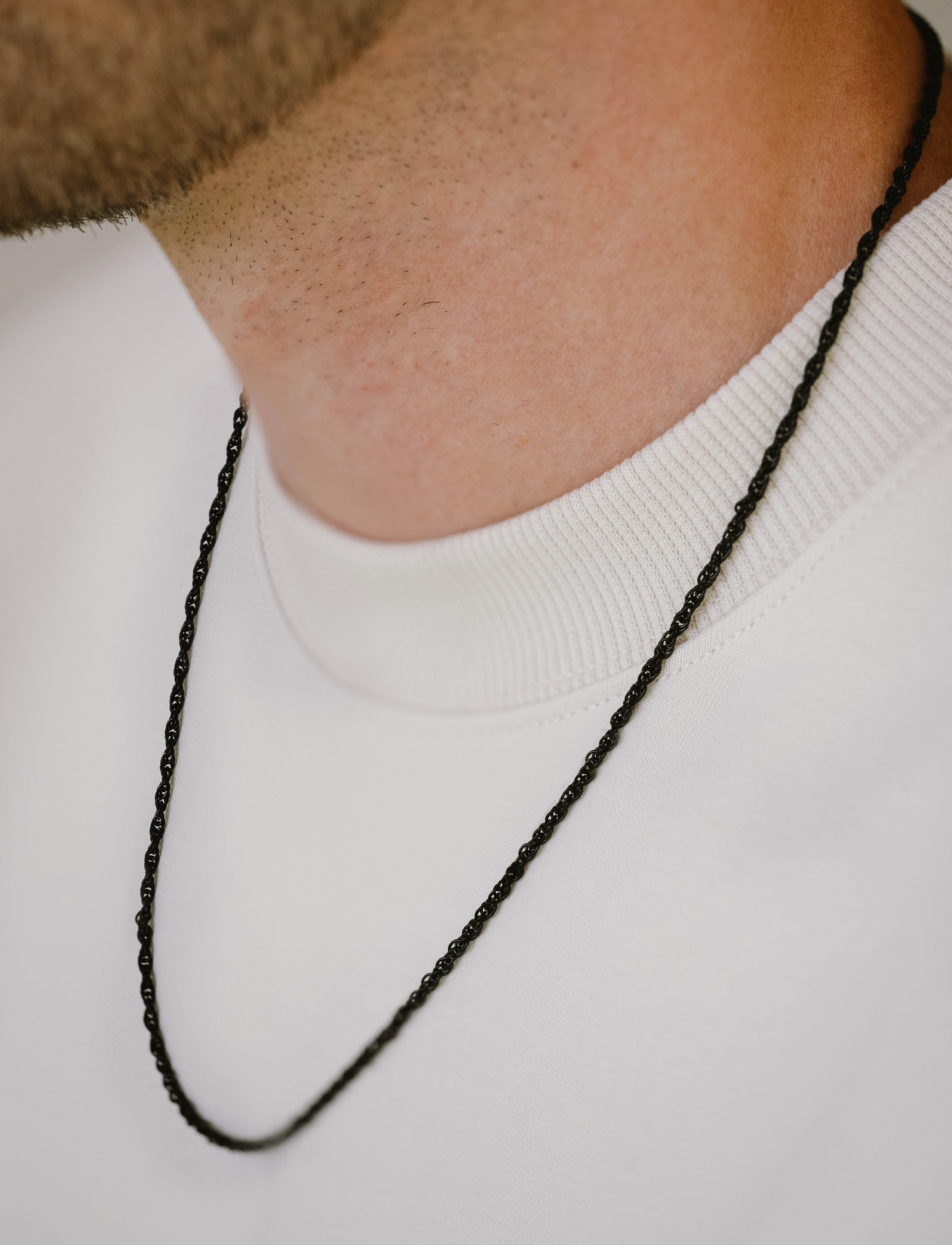 Steel & Barnett - Helix Necklace - necklaces - black - 3