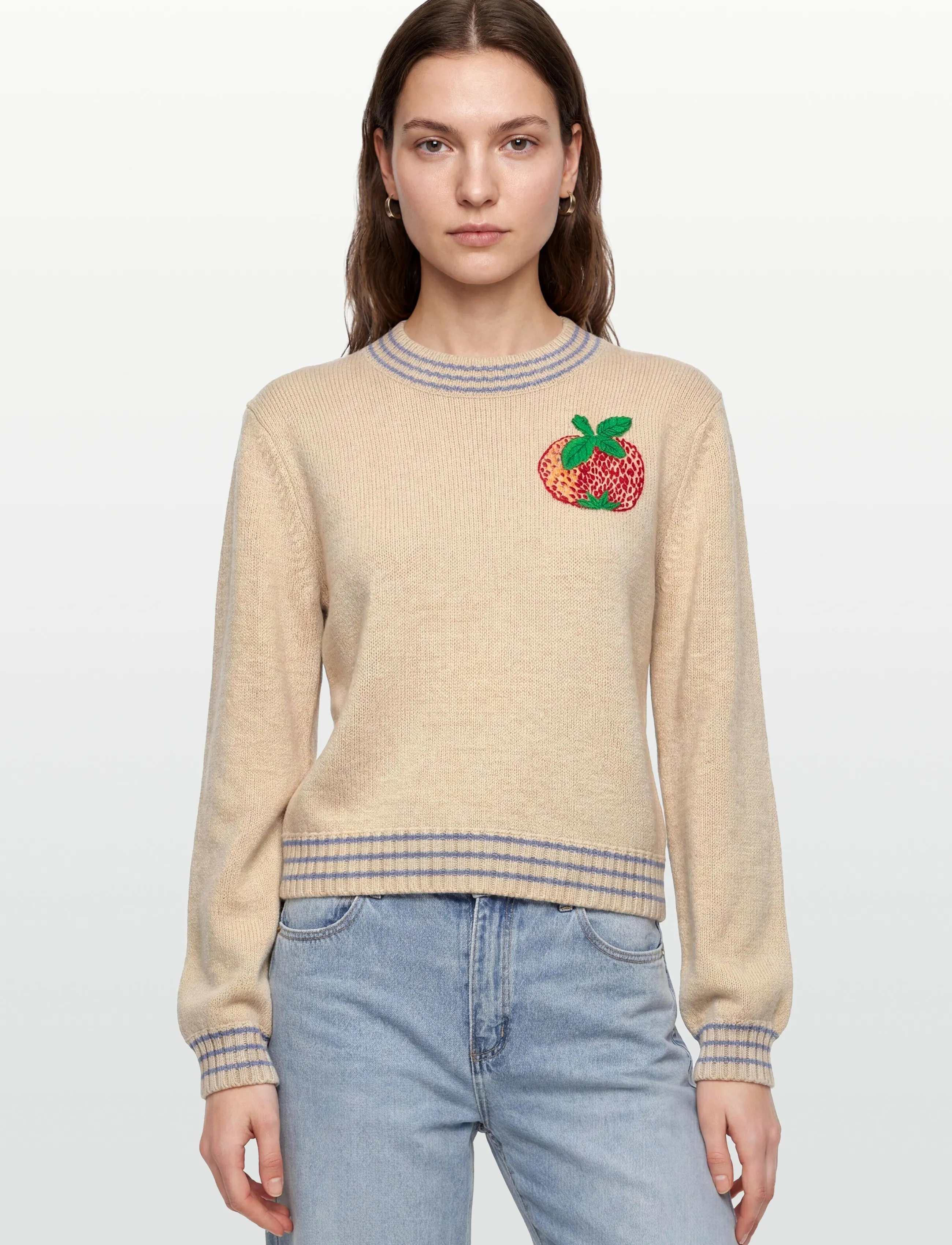 Stella Nova - Wool Sweater with Embroidered Apple - tröjor - soft powder - 3