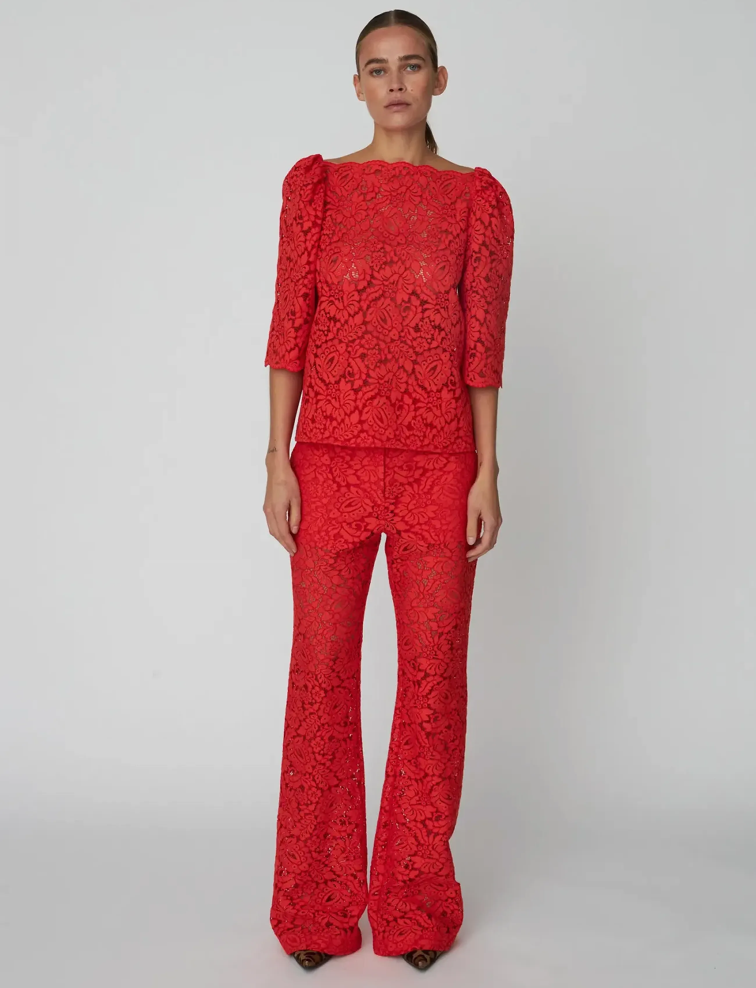 Stella Nova Heavy Lace Blouse, Kvinder, Pufærme Blonde Bluse, Rød, Str: 34