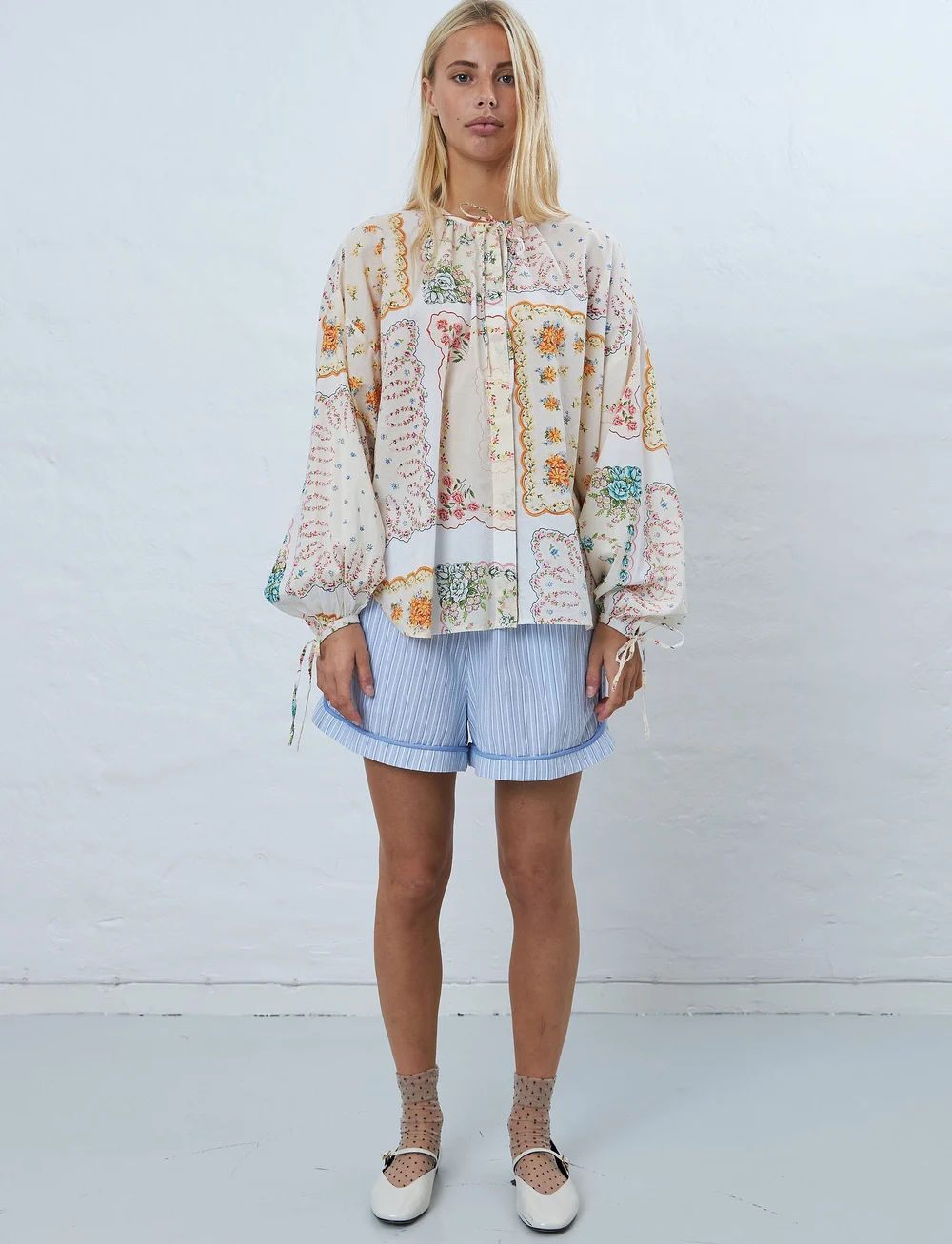 Stella Nova - Cotton tissue printed blouse - langärmlige blusen - handkerchief print - 0