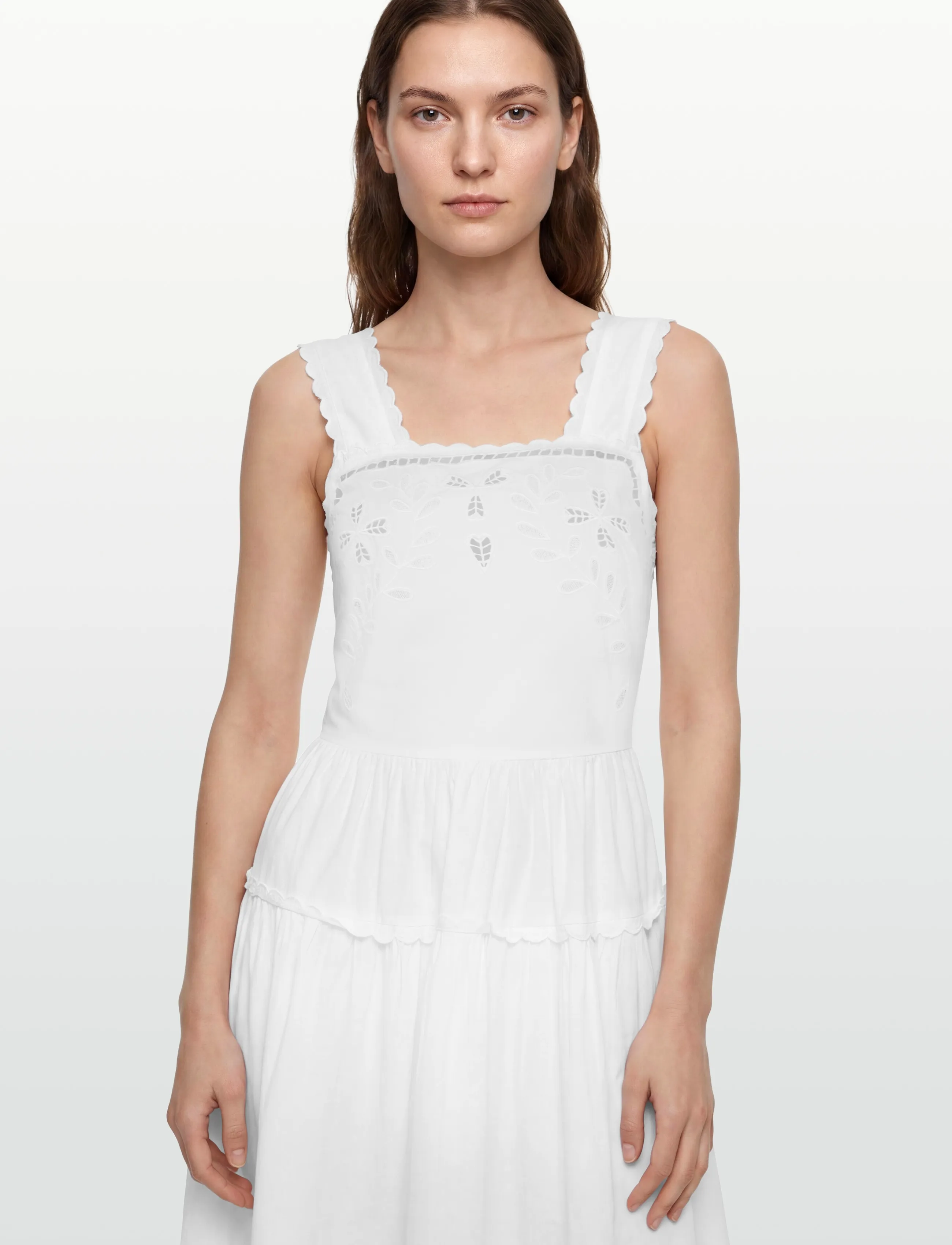 Stella Nova - Embroidery Anglaise Maxi Strap Dres - sommerkleider - white - 3