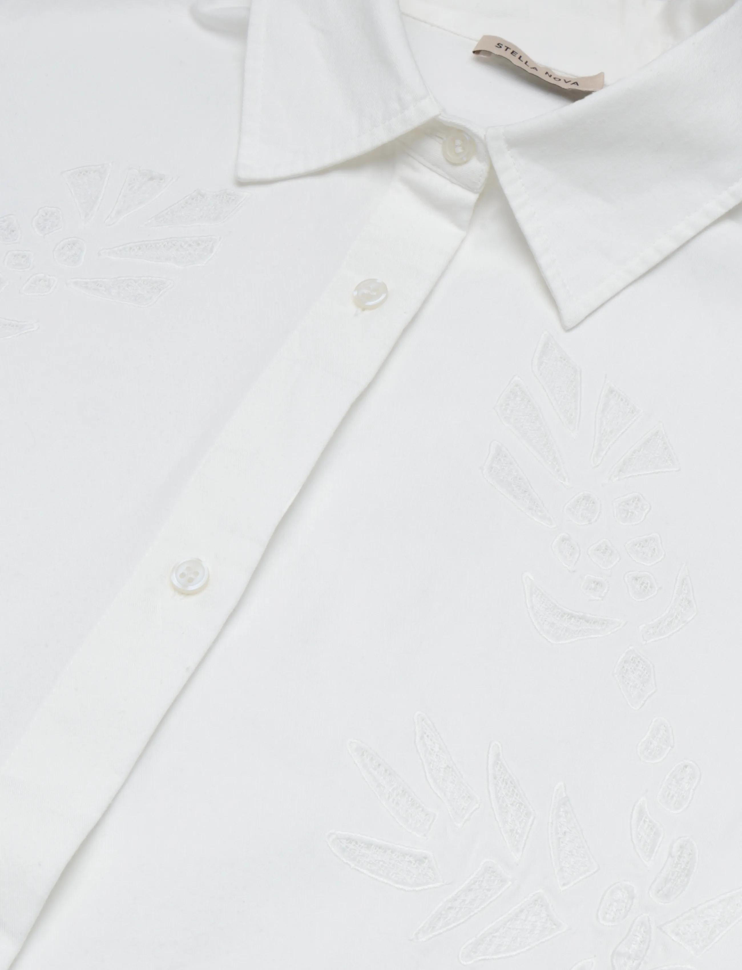 Stella Nova - Loose Shirt with Embroidery Anglais - pikkade varrukatega särgid - white - 4