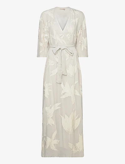 Stella nova 2025 tyra dress