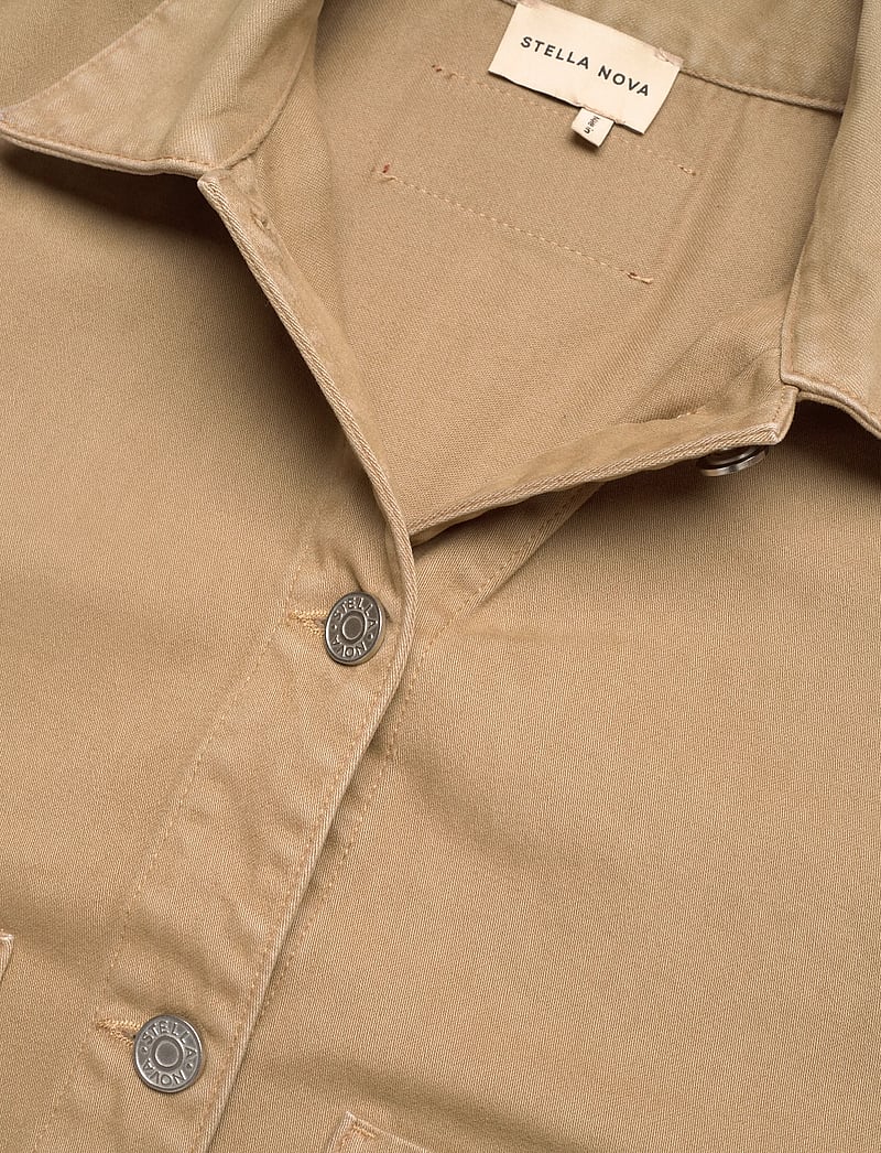 Stella Nova - Shirt with Scallop Edge - frühlingsjacken - dark sand - 2