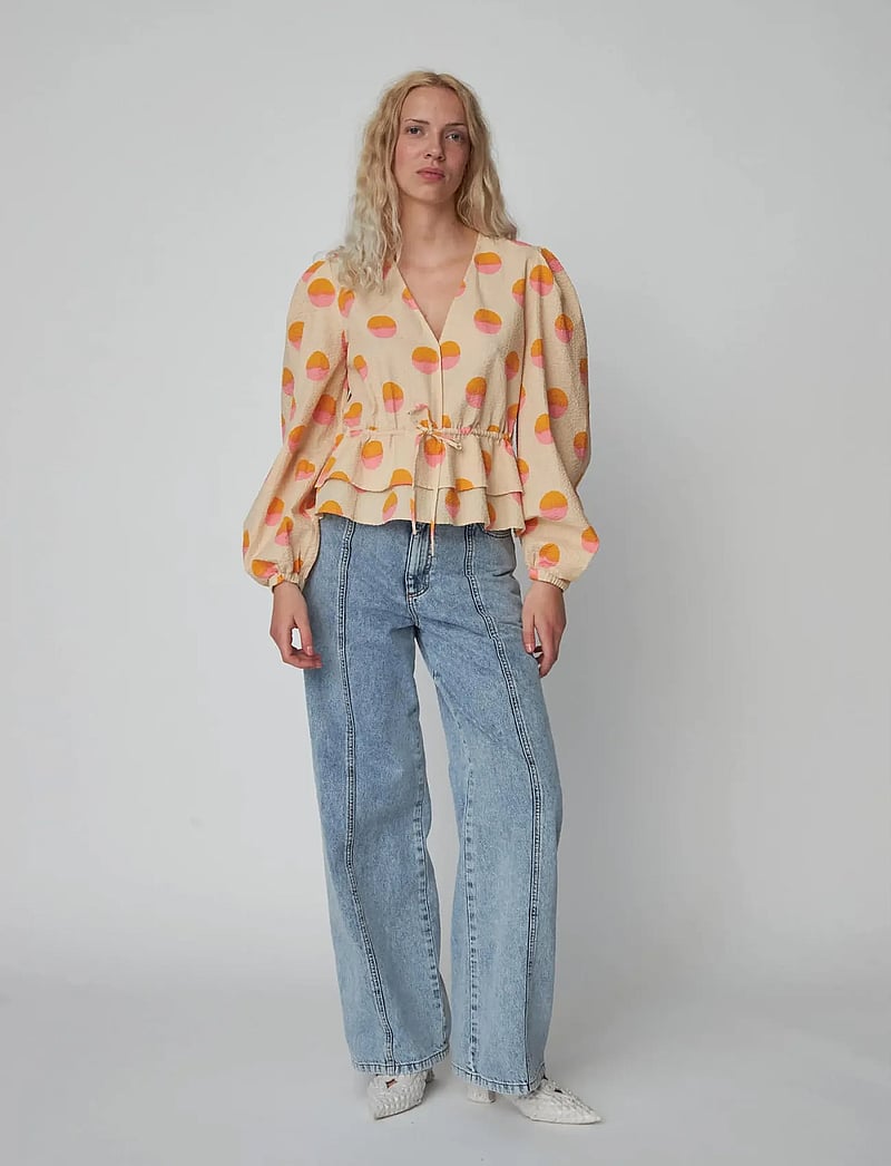 Stella Nova - Big Dot Blouse - långärmade blusar - creme/red dots - 0