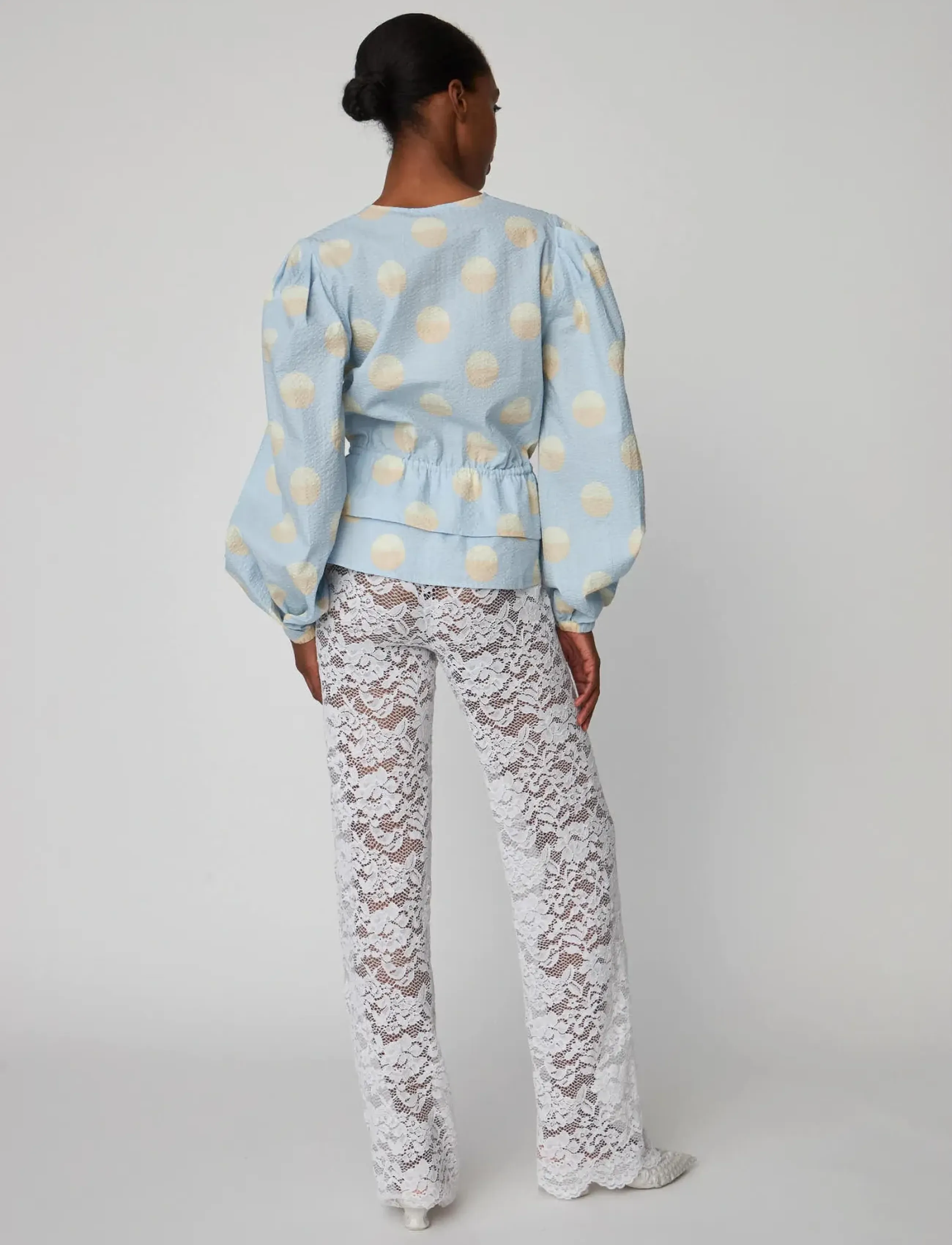 Stella Nova - Big Dot Blouse - langærmede bluser - light blue - 3