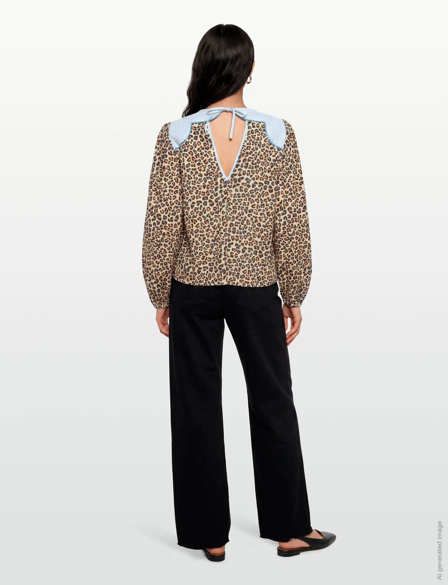 Stella Nova - Leopard Blouse with Embroidery - långärmade blusar - leopard - 4