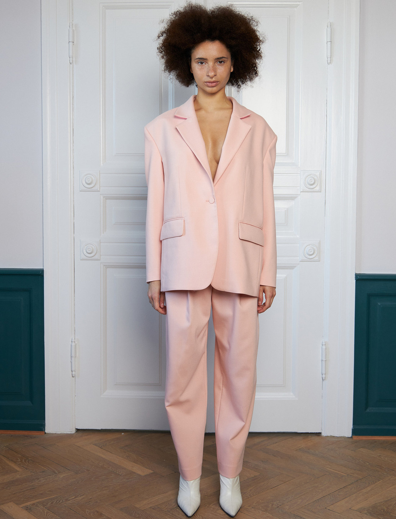 Stella Nova - Oversized blazer - odzież imprezowa w cenach outletowych - pale pink - 1